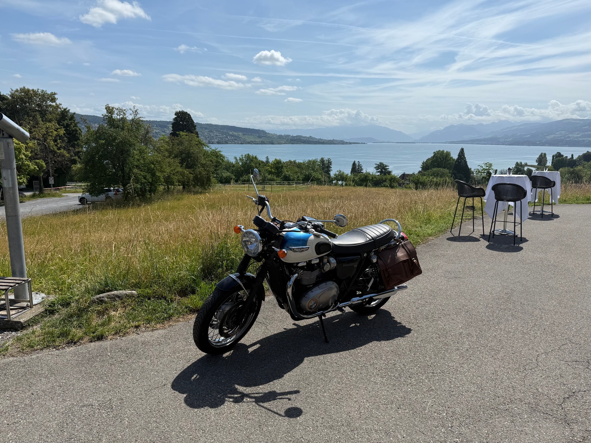 TRIUMPH Bonneville T120 ABS-image-2
