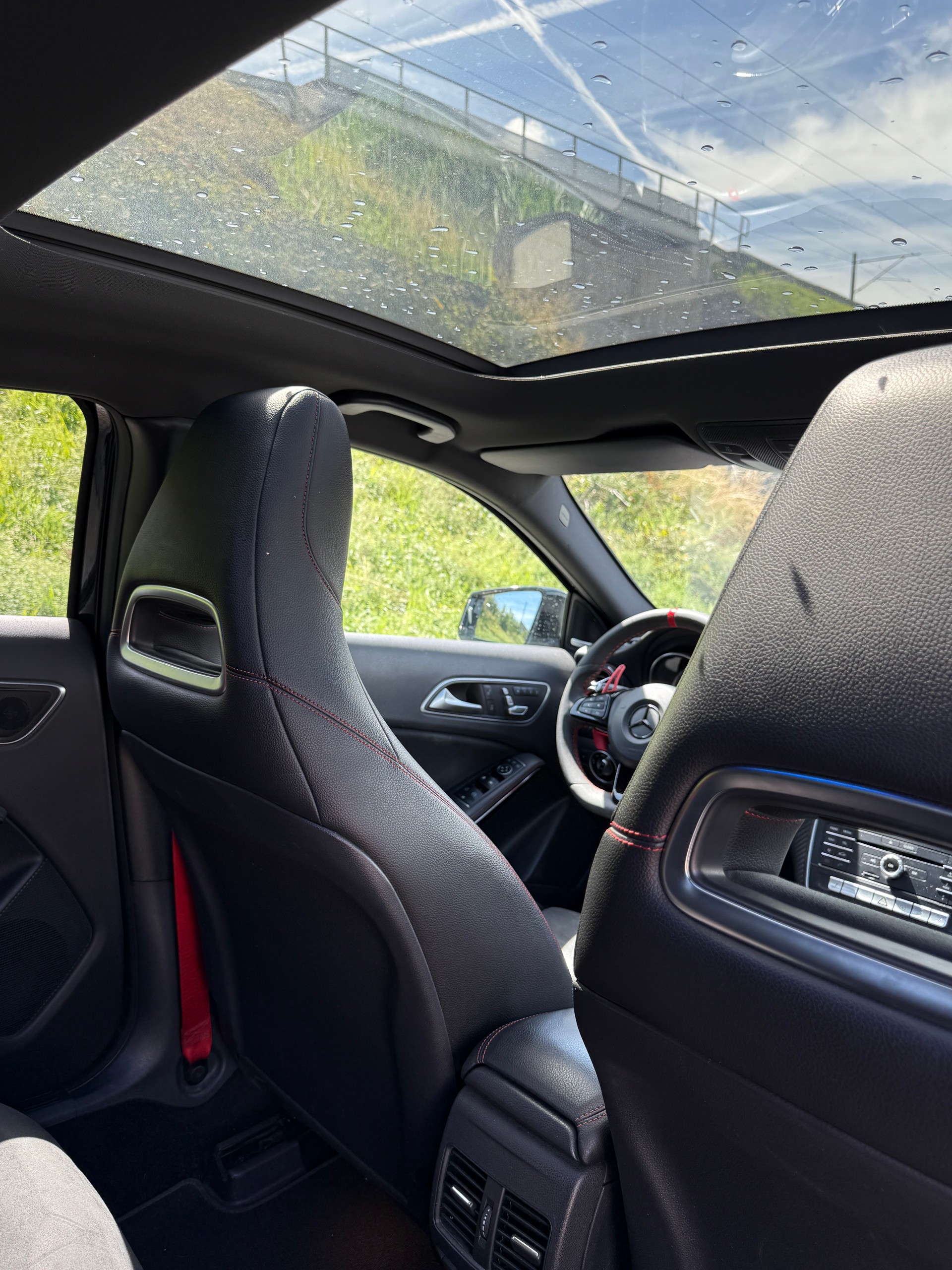 MERCEDES-BENZ A 250 Sport 4Matic 7G-DCT-image-9