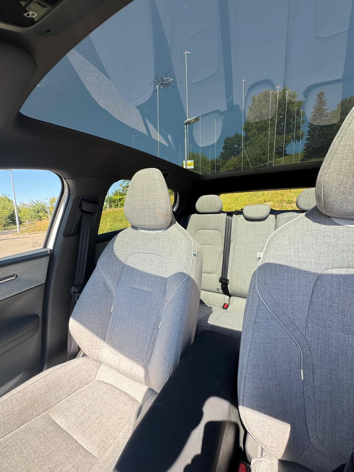 VOLVO EX30 E60 Ultra-image-7