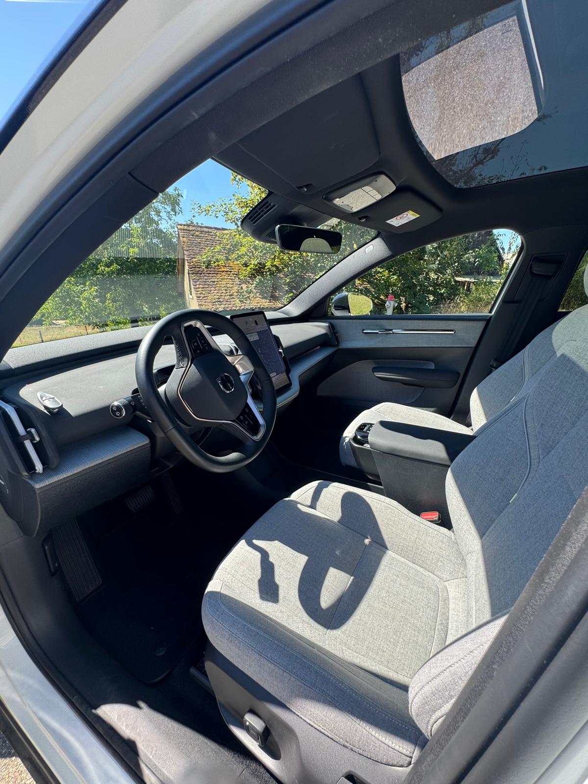 VOLVO EX30 E60 Ultra-image-6