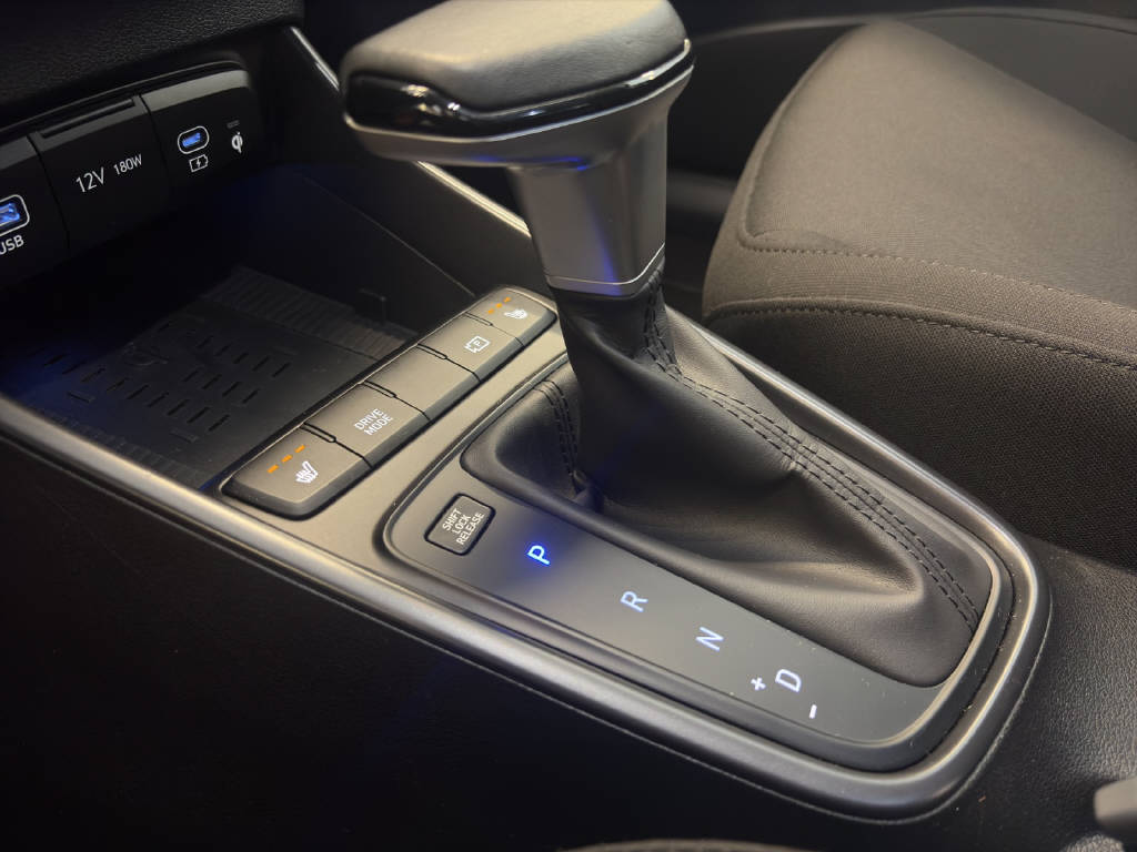 HYUNDAI i20 1.0 T-GDi Amplia-image-7