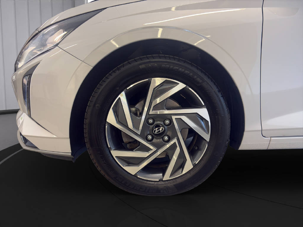 HYUNDAI i20 1.0 T-GDi Amplia-image-13