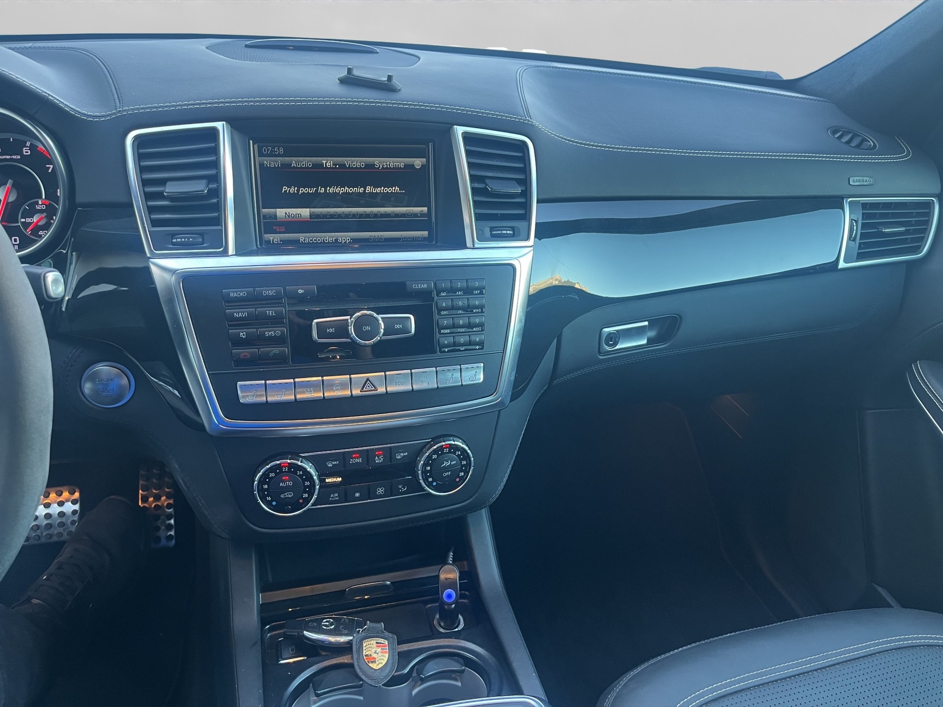 MERCEDES-BENZ GL 63 AMG 4Matic Speedshift Plus 7G-Tronic-image-11