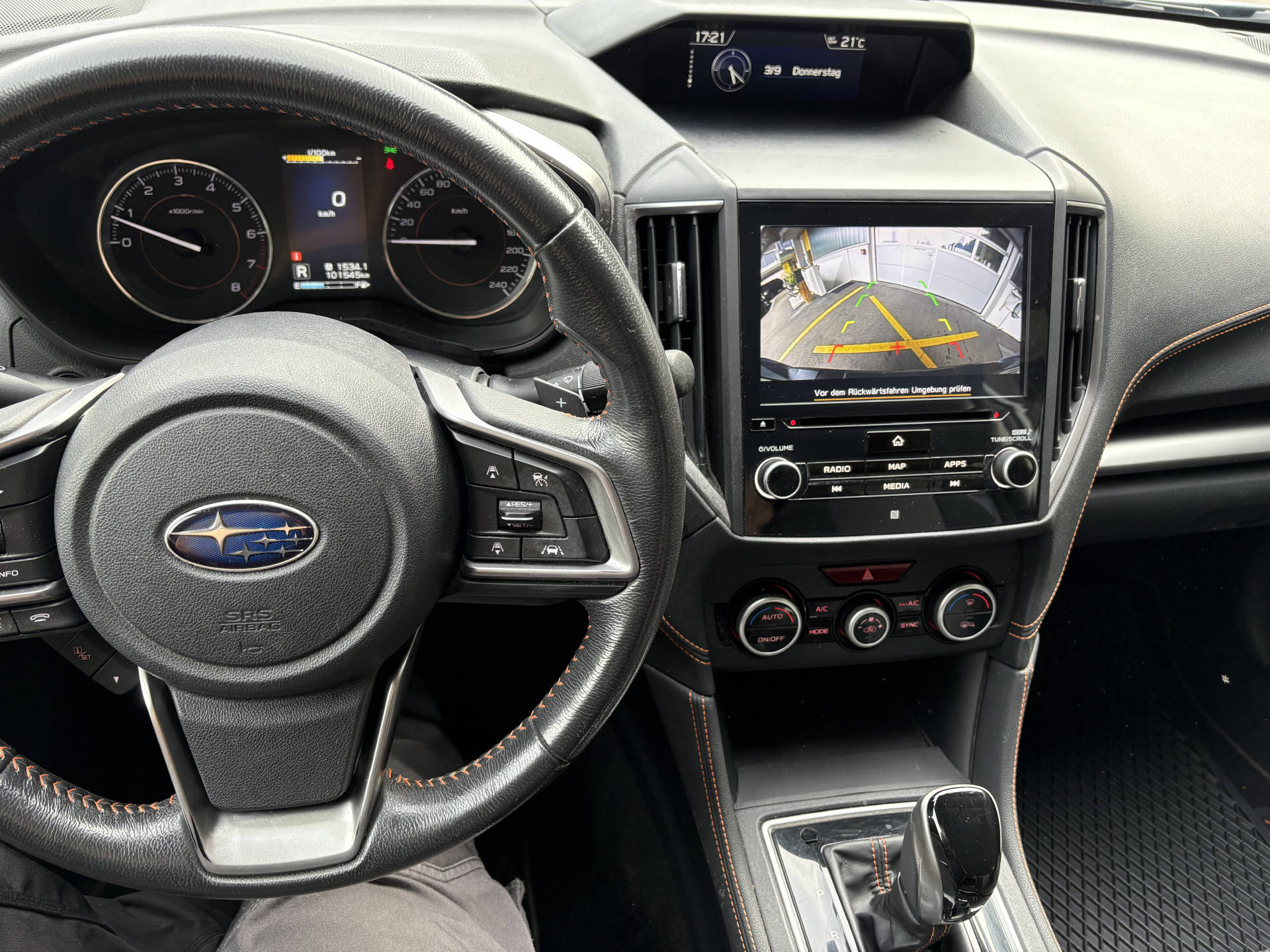 SUBARU XV 2.0i Swiss Plus-image-8