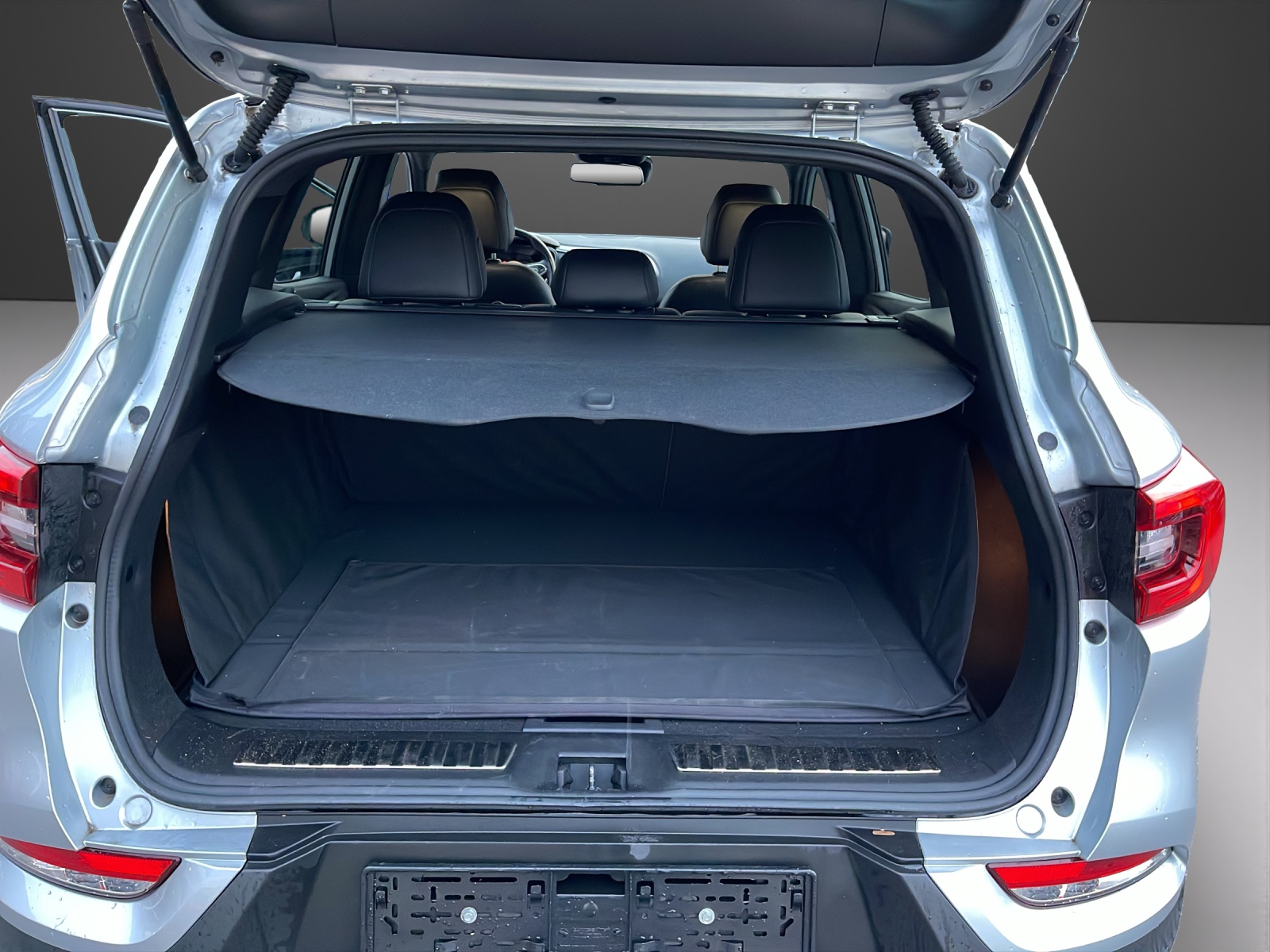 RENAULT Kadjar 1.3 TCe 160 Black Edition EDC-image-8