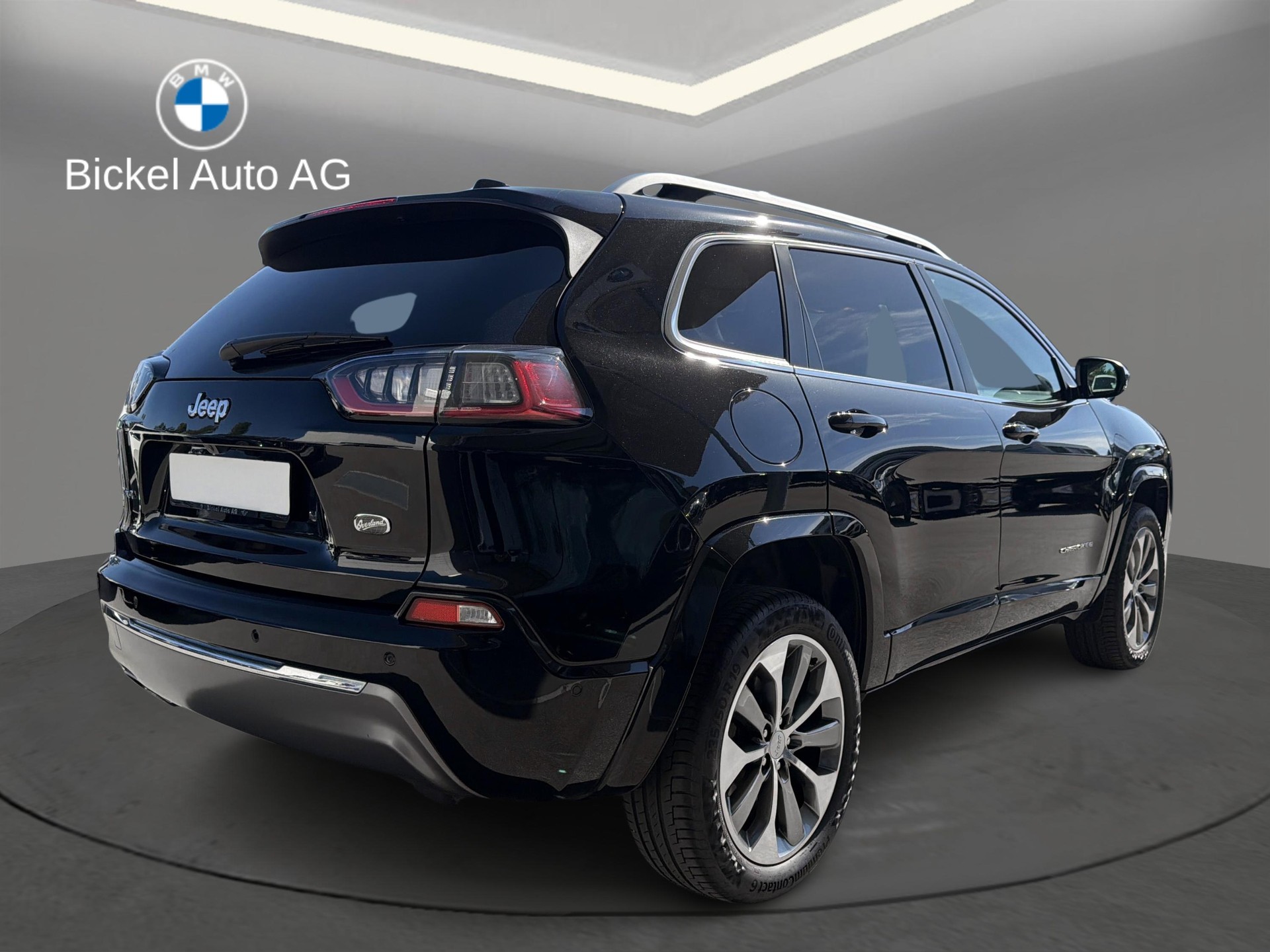 JEEP Cherokee 2.2MJ Overland-showroom-element-2