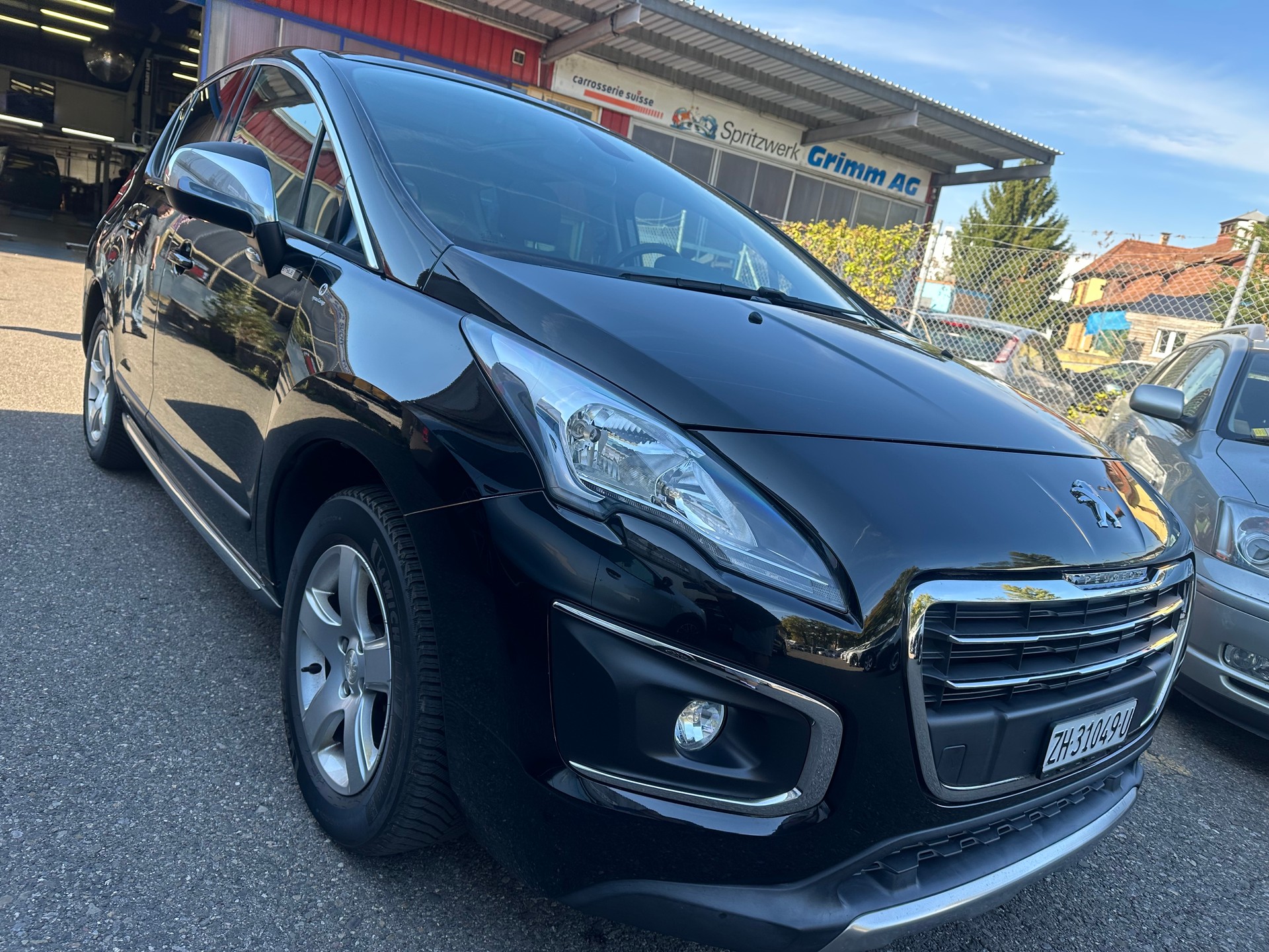 PEUGEOT 3008 2.0 HDI Business Tiptronic