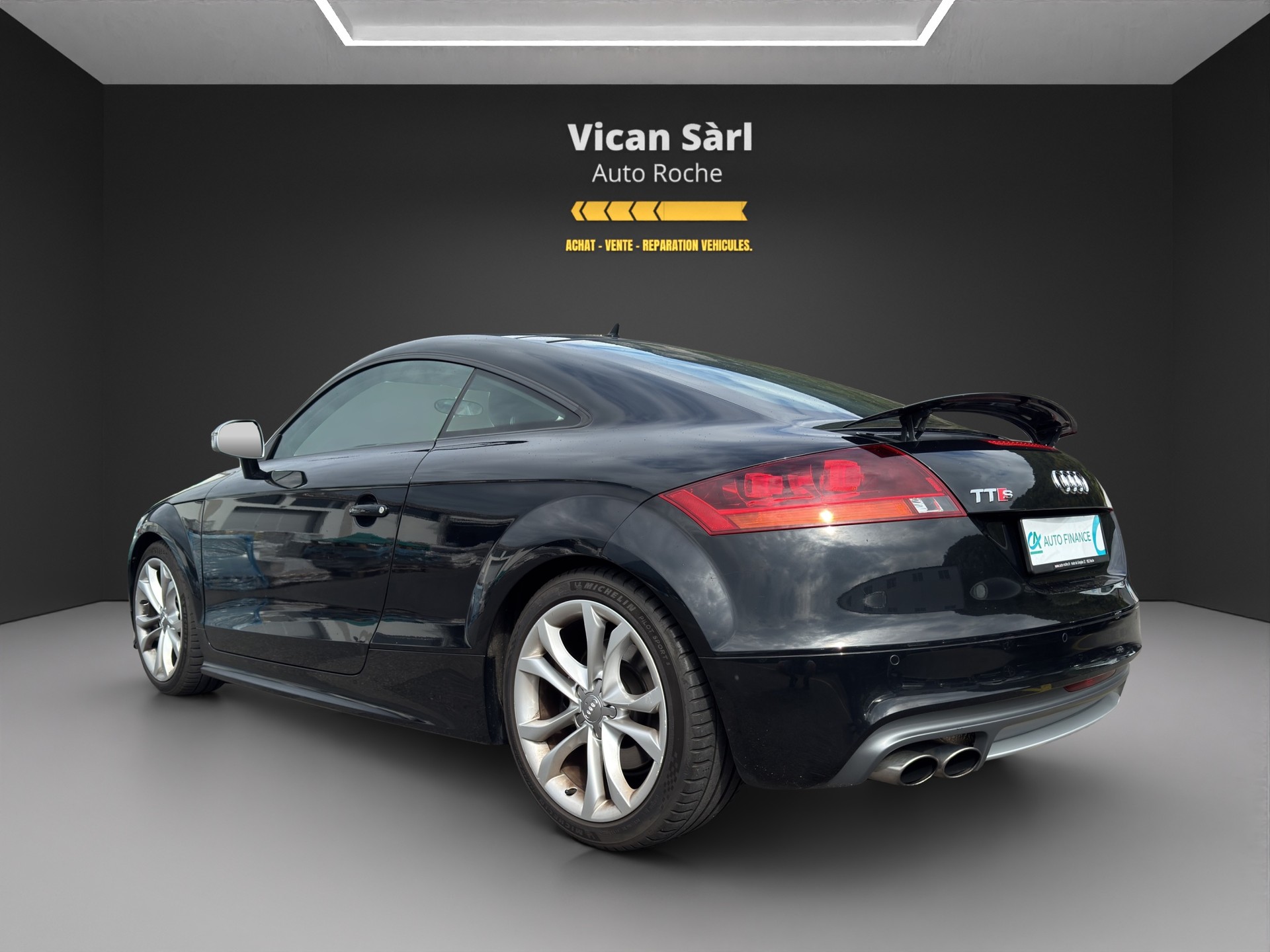 AUDI TTS Coupé 2.0 TFSI quattro-image-6