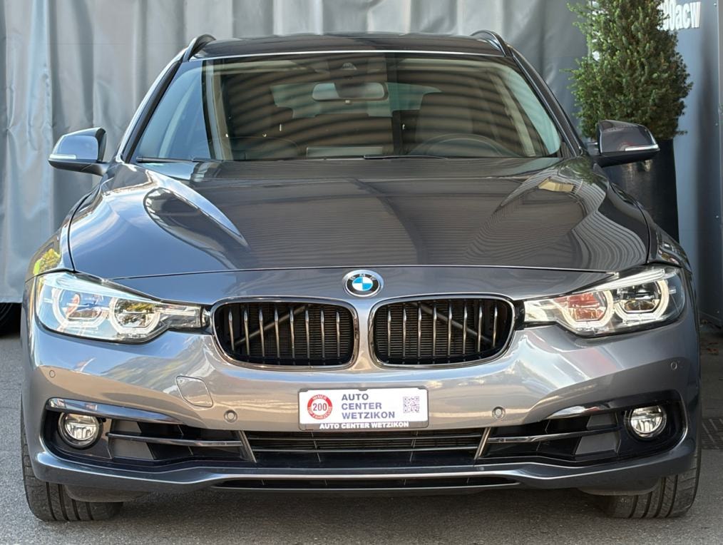 BMW 330i xDrive Touring Edition Sport Line Steptronic