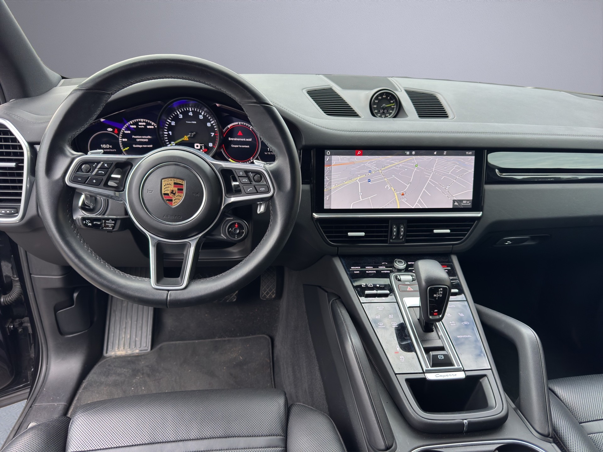 PORSCHE Cayenne E-Hybrid-image-11
