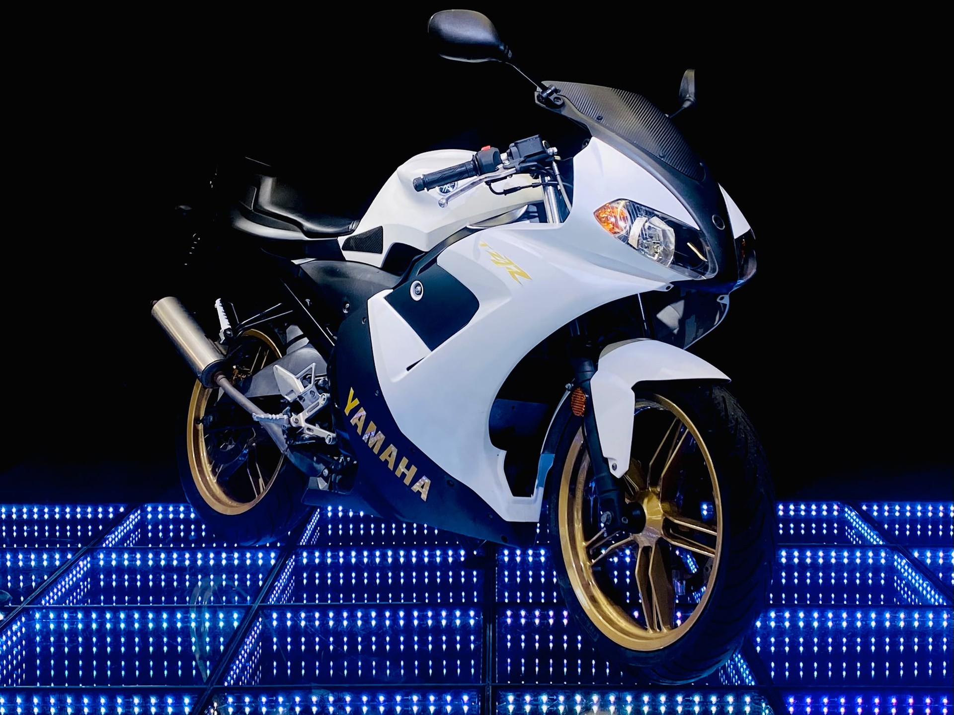YAMAHA TZR 50 R1-image-0