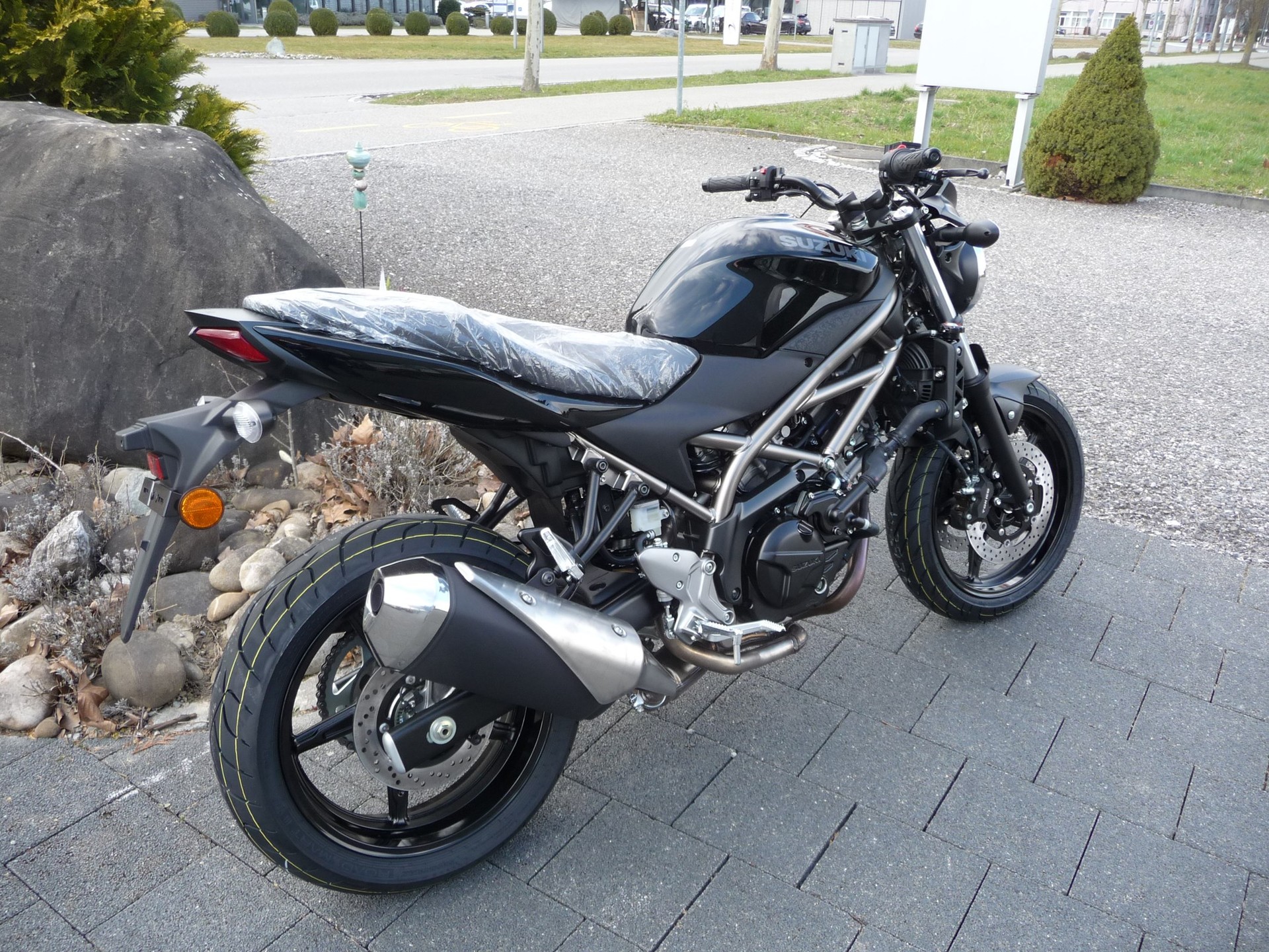 SUZUKI SV 650-image-2