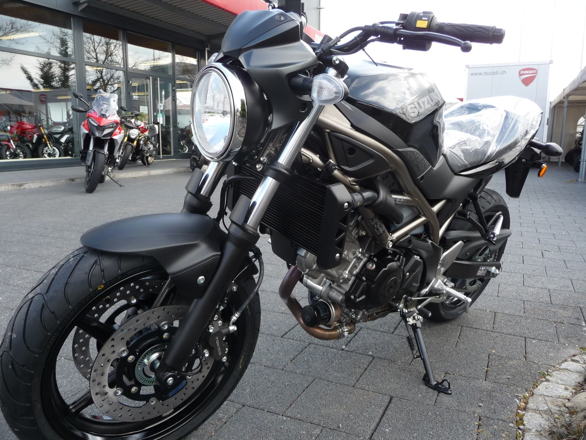 SUZUKI SV 650-image-4