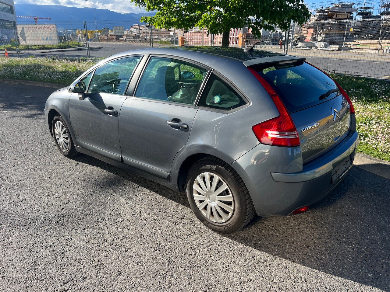 CITROEN C4 Berline 1.6i 16V VTR (Pack)-image-3