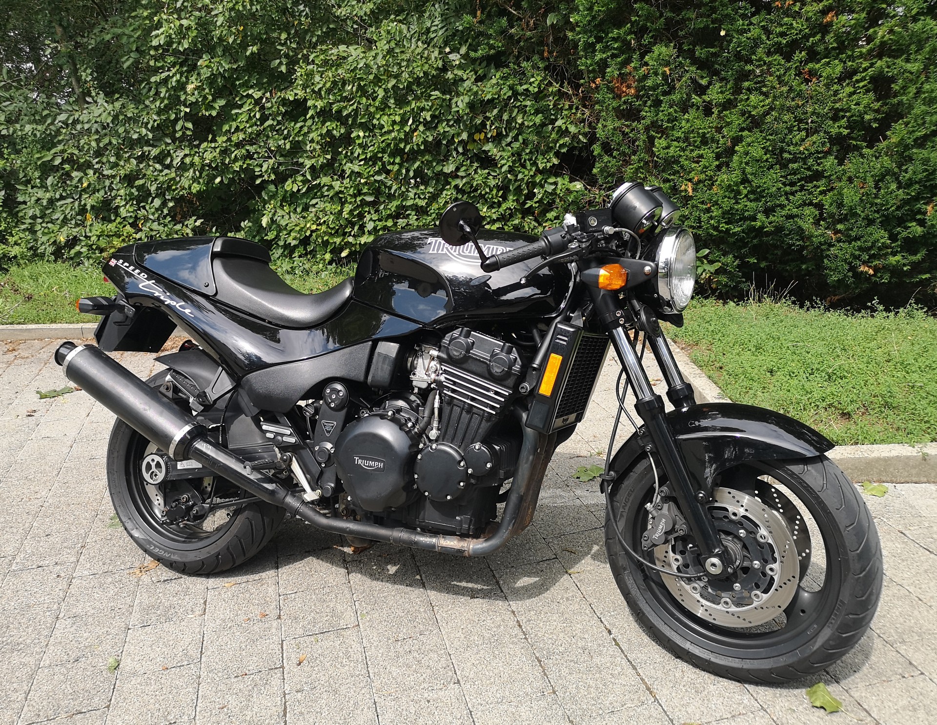 TRIUMPH Speed Triple 900-image-0