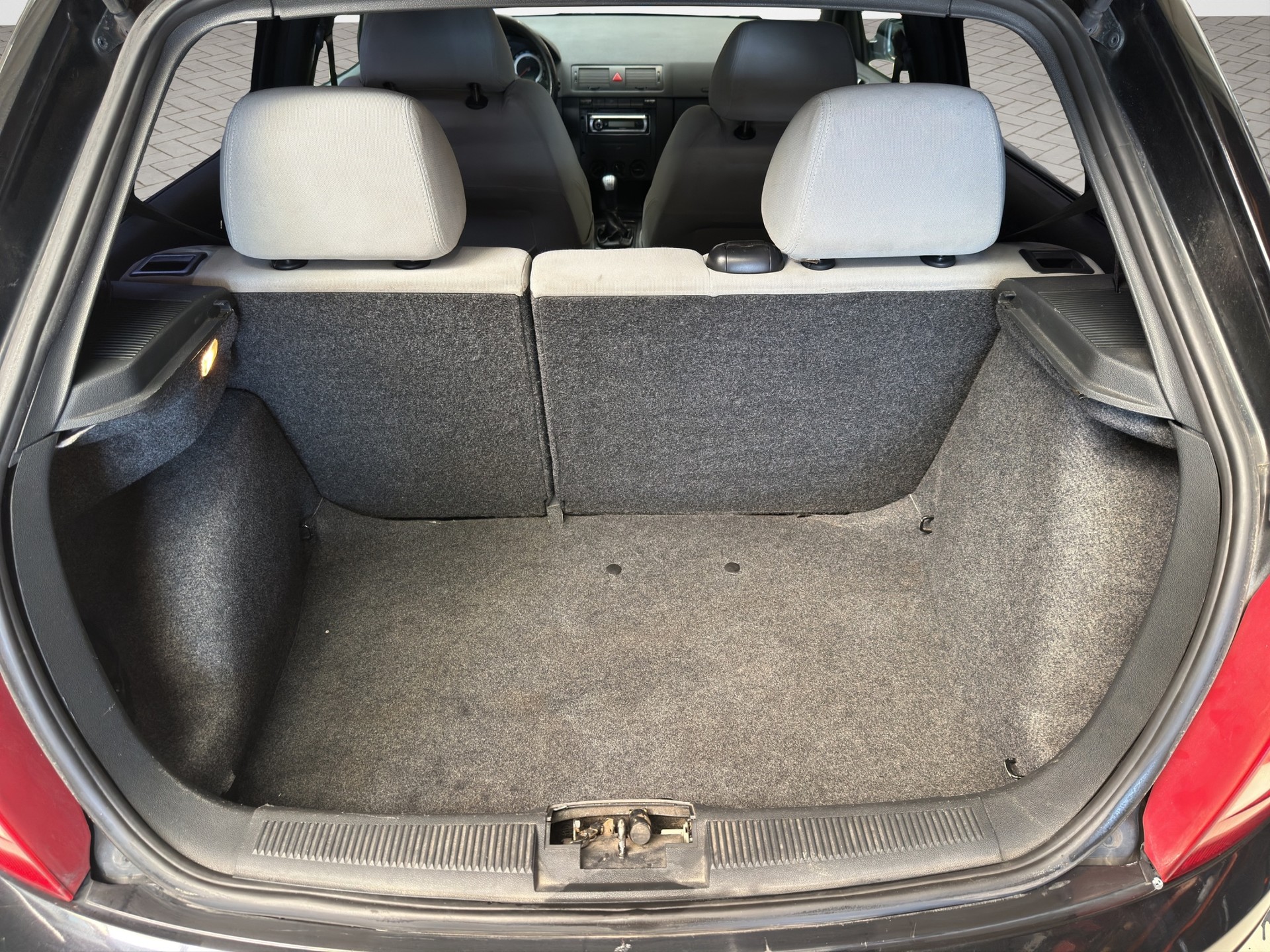 SKODA Fabia 1.9 TDI RS-image-16