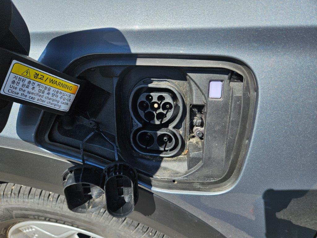 KGM-SsangYong Korando eMotion Titanium-image-6