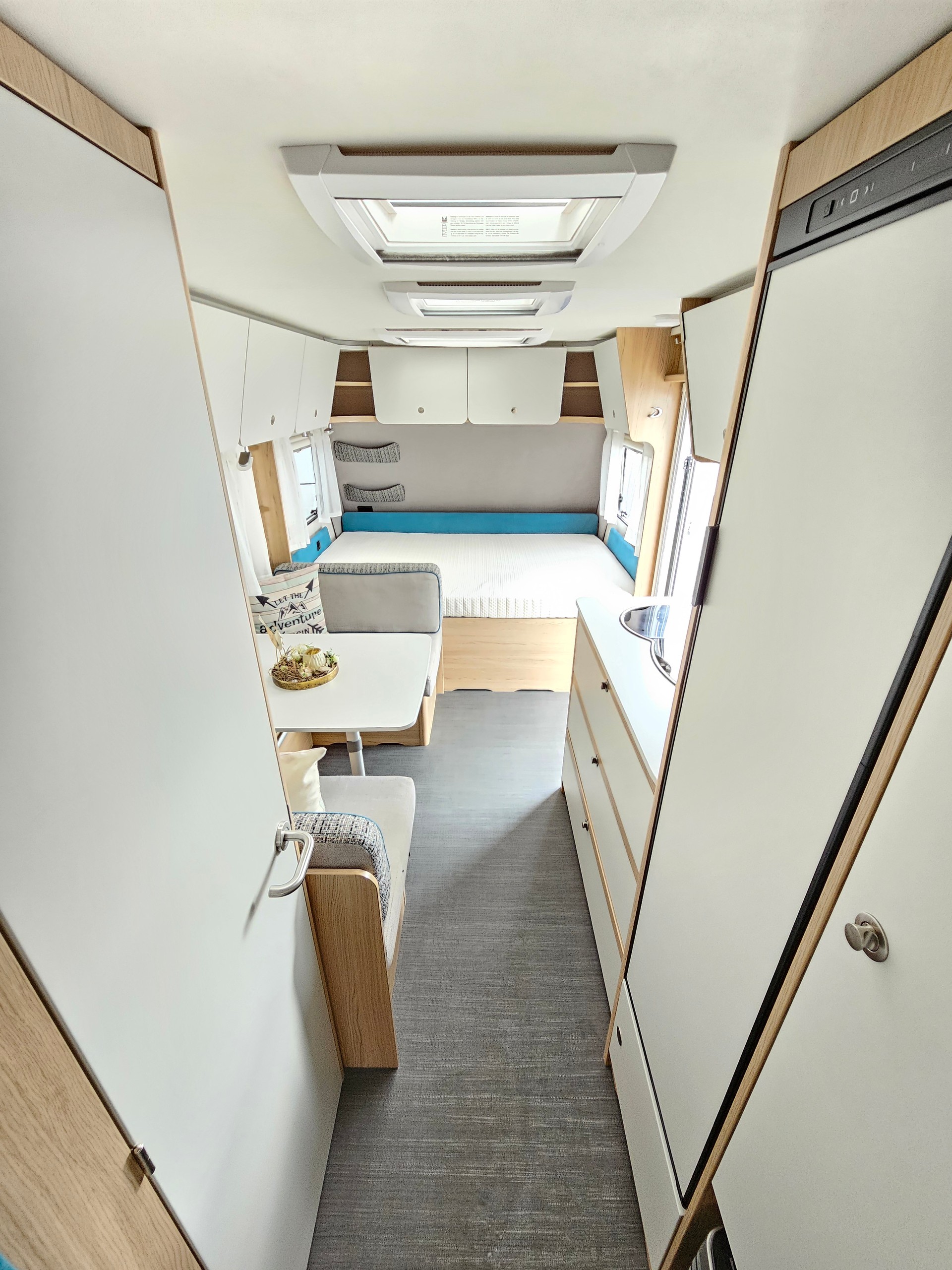 DETHLEFFS Aero 500 Qsk mit Kajüttenbett, Doppelbett, Mover!-image-12