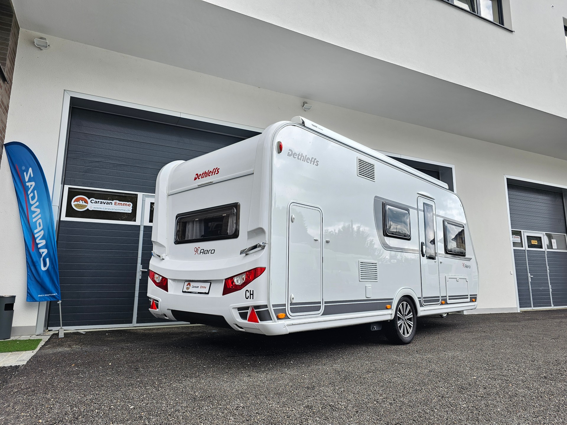DETHLEFFS Aero 500 Qsk mit Kajüttenbett, Doppelbett, Mover!