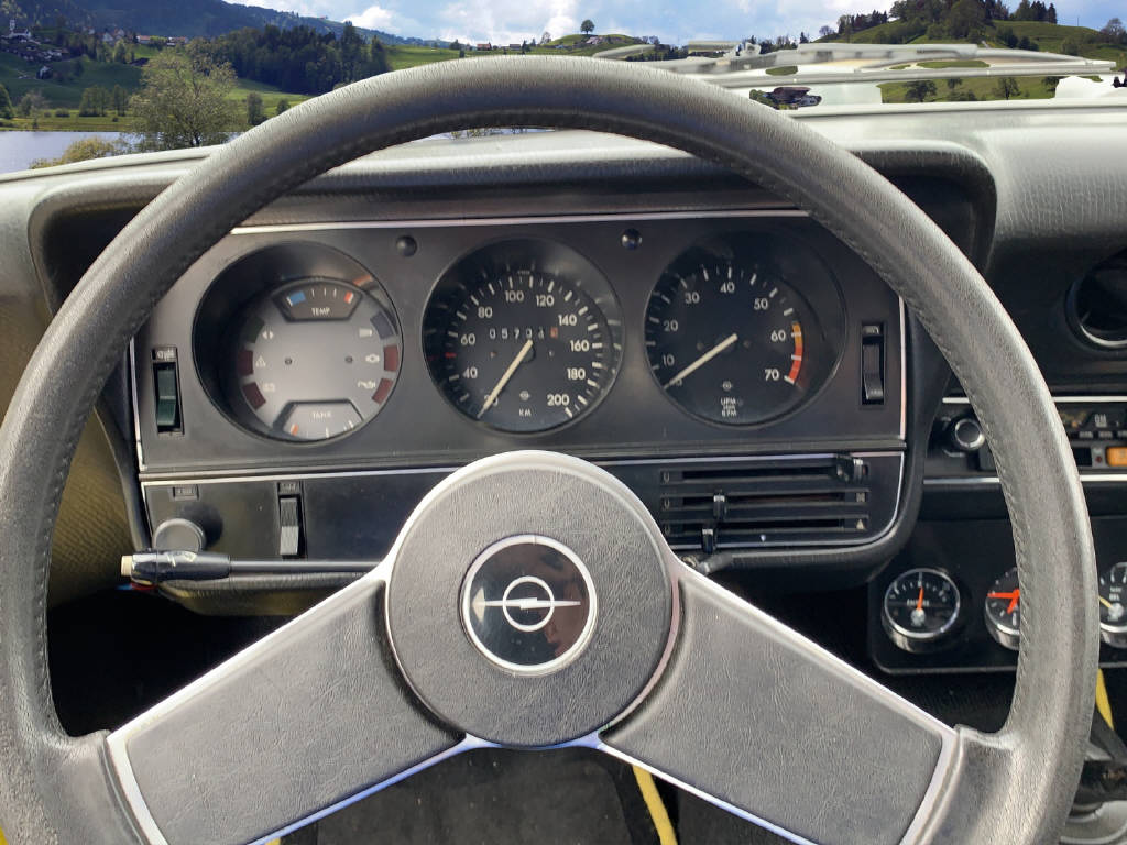 OPEL Manta A RC-image-6