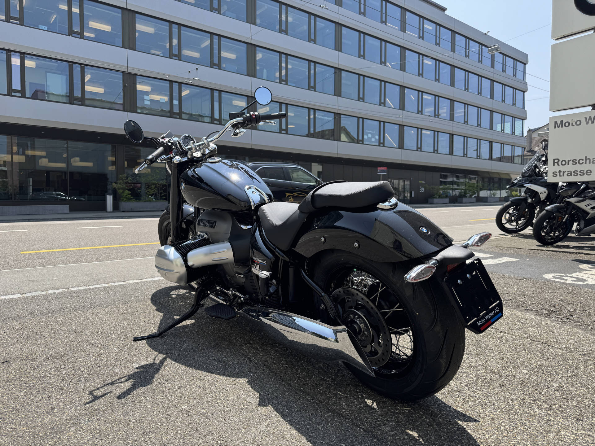 BMW R 18-image-2