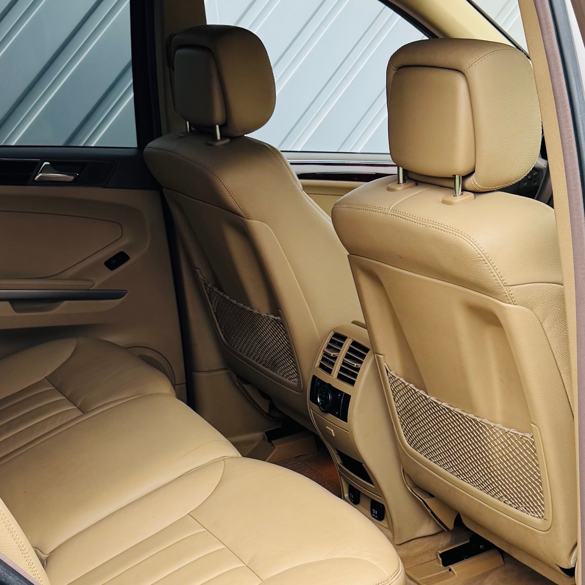 MERCEDES-BENZ ML 500 4Matic 7G-Tronic-image-21