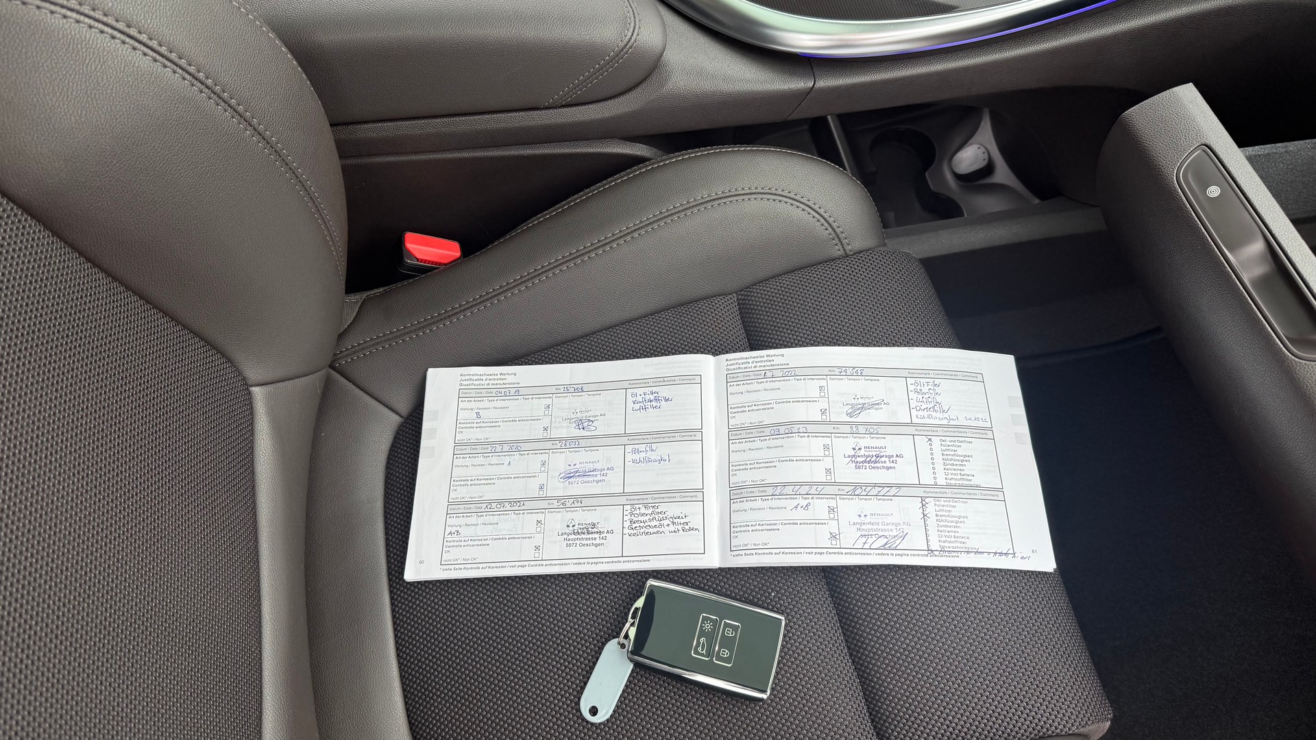 RENAULT Espace 1.6 dCi Intens EDC-image-7