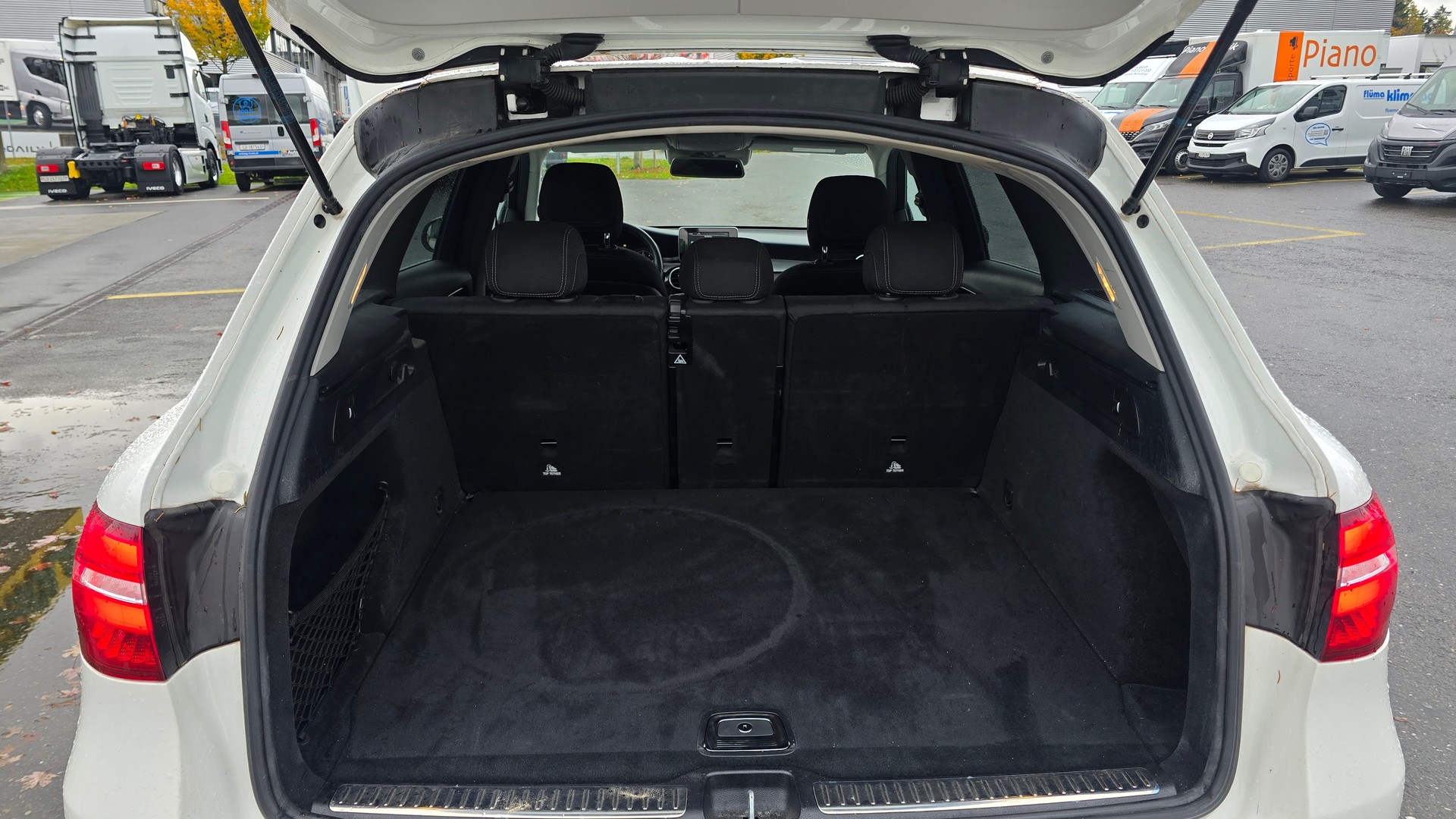 MERCEDES-BENZ GLC 220 d 4Matic 9G-Tronic-image-7