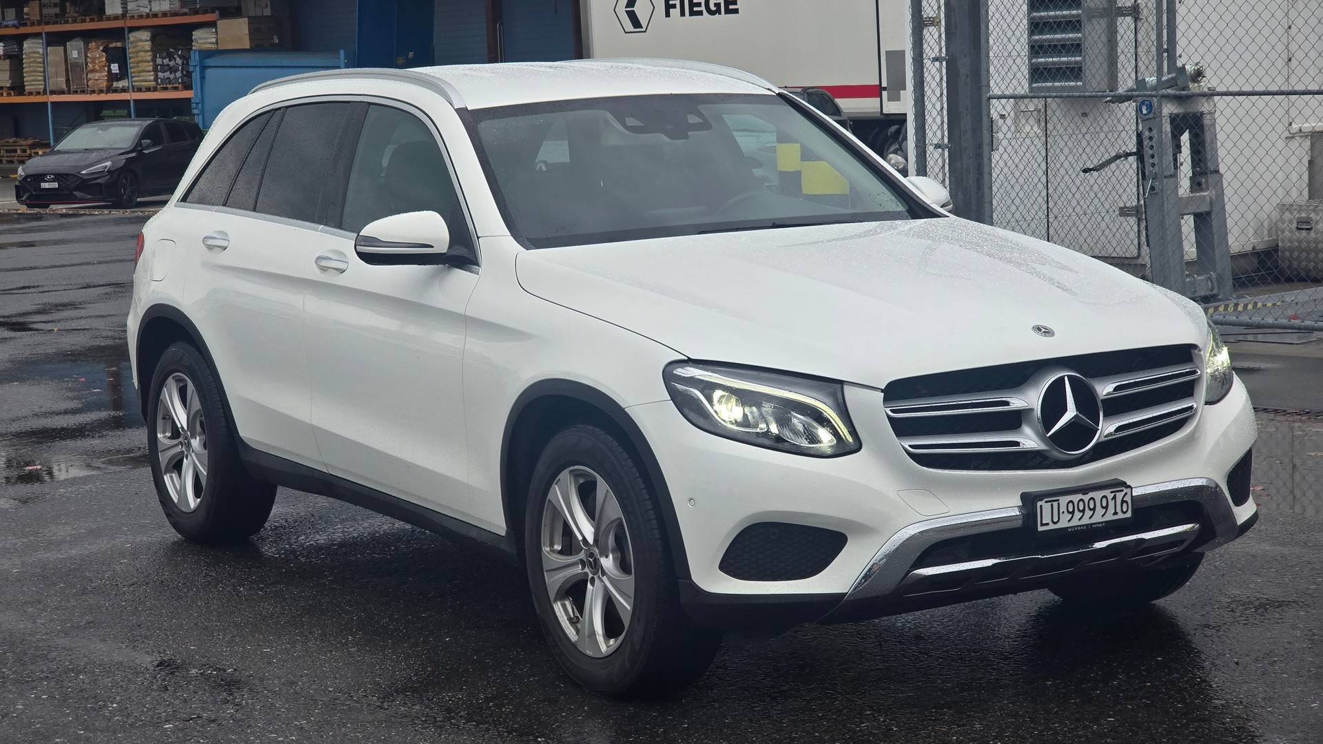 MERCEDES-BENZ GLC 220 d 4Matic 9G-Tronic