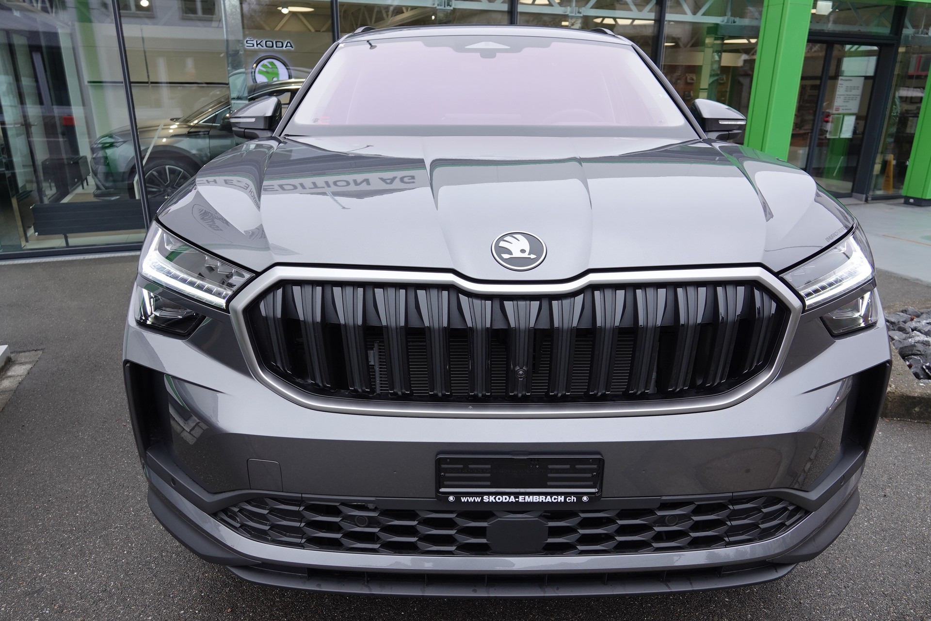 SKODA Kodiaq 1.5 TSI PHEV Dyn-showroom-element-1