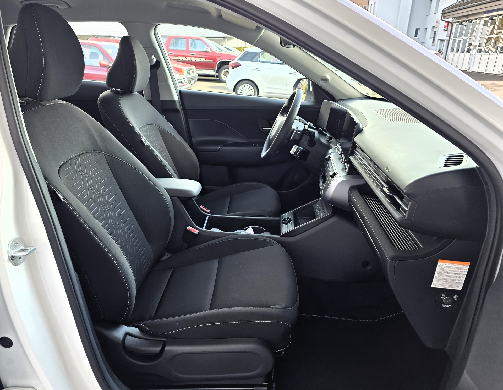 HYUNDAI Kona 1.6 GDi HEV Origo DCT-image-6