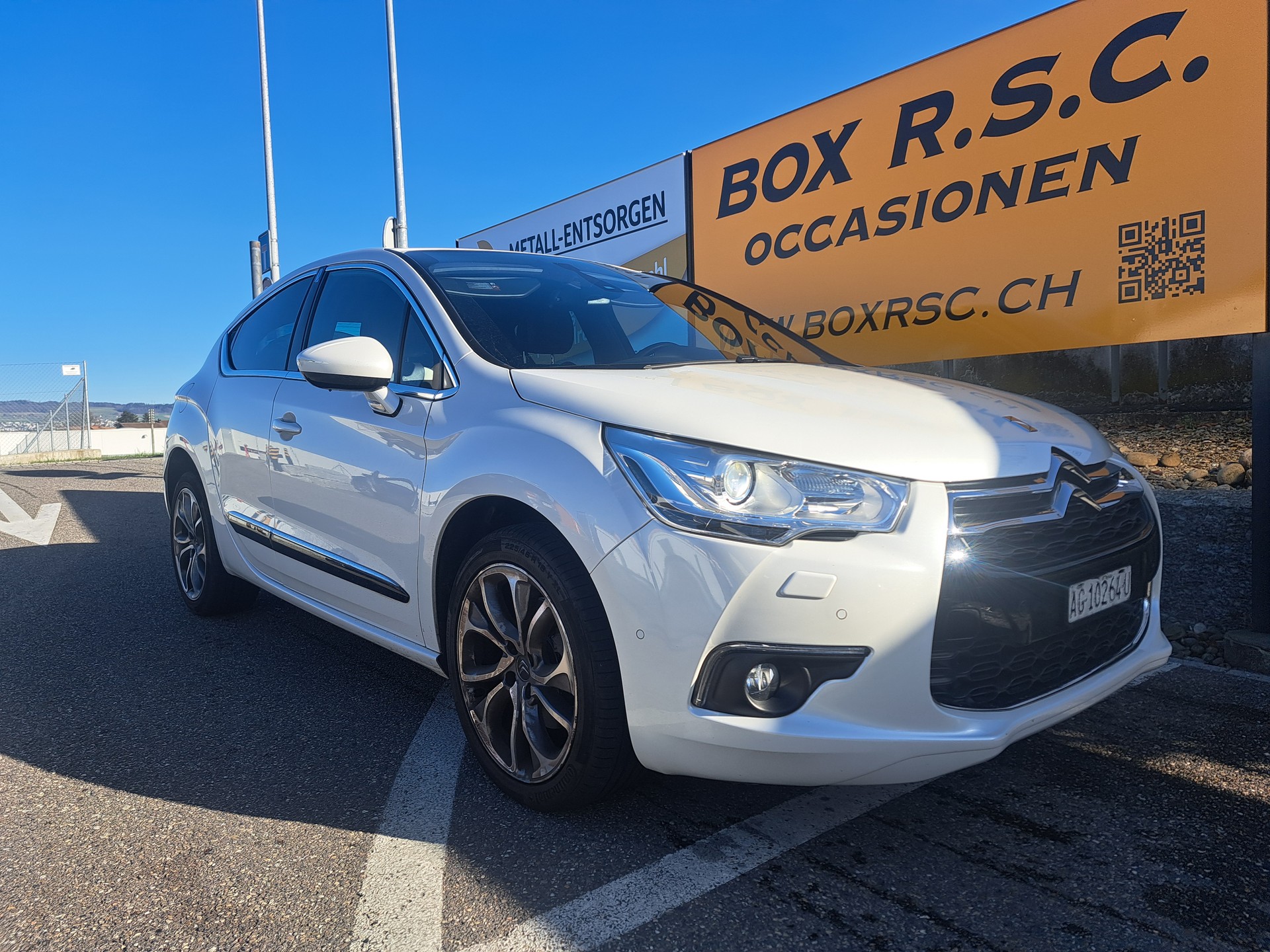 DS AUTOMOBILES DS4 2.0 HDi Paris rendez-vous Automatic-image-1