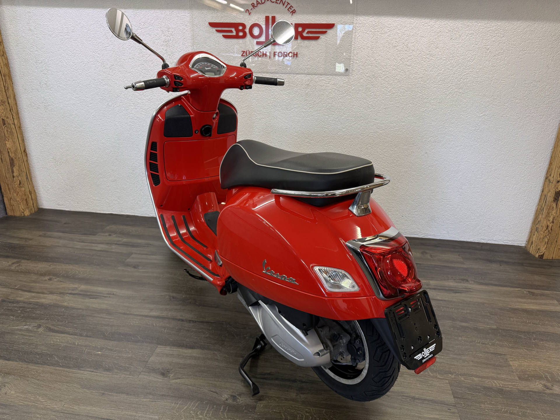 PIAGGIO Vespa GTS 300 i.e. ABS/ASR-image-3
