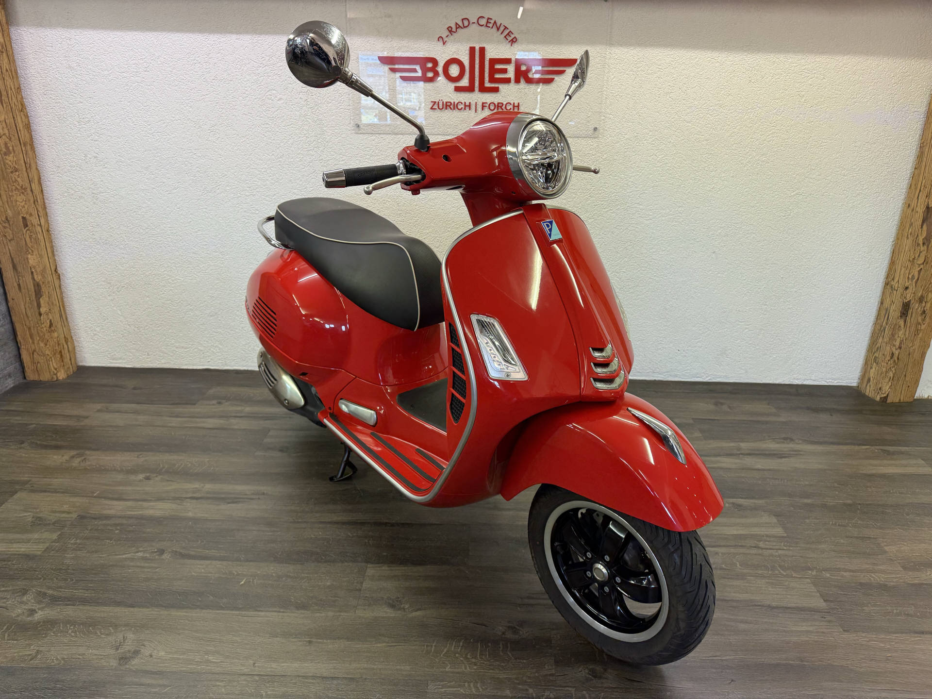 PIAGGIO Vespa GTS 300 i.e. ABS/ASR-image-4