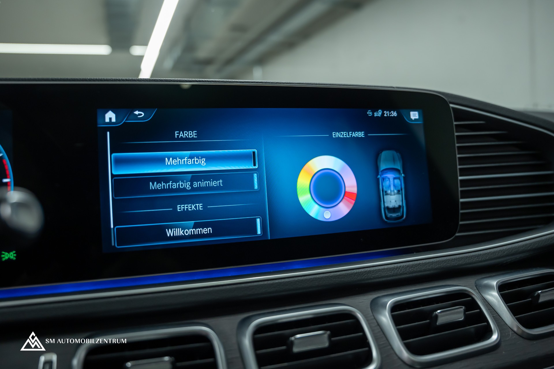 MERCEDES-BENZ GLE 350 d AMG Line 4matic / Head-Up / Panorama / Burmester-image-34