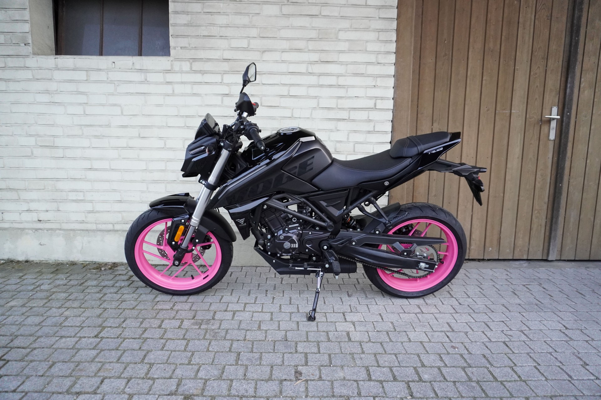 VOGE 125 R-image-1