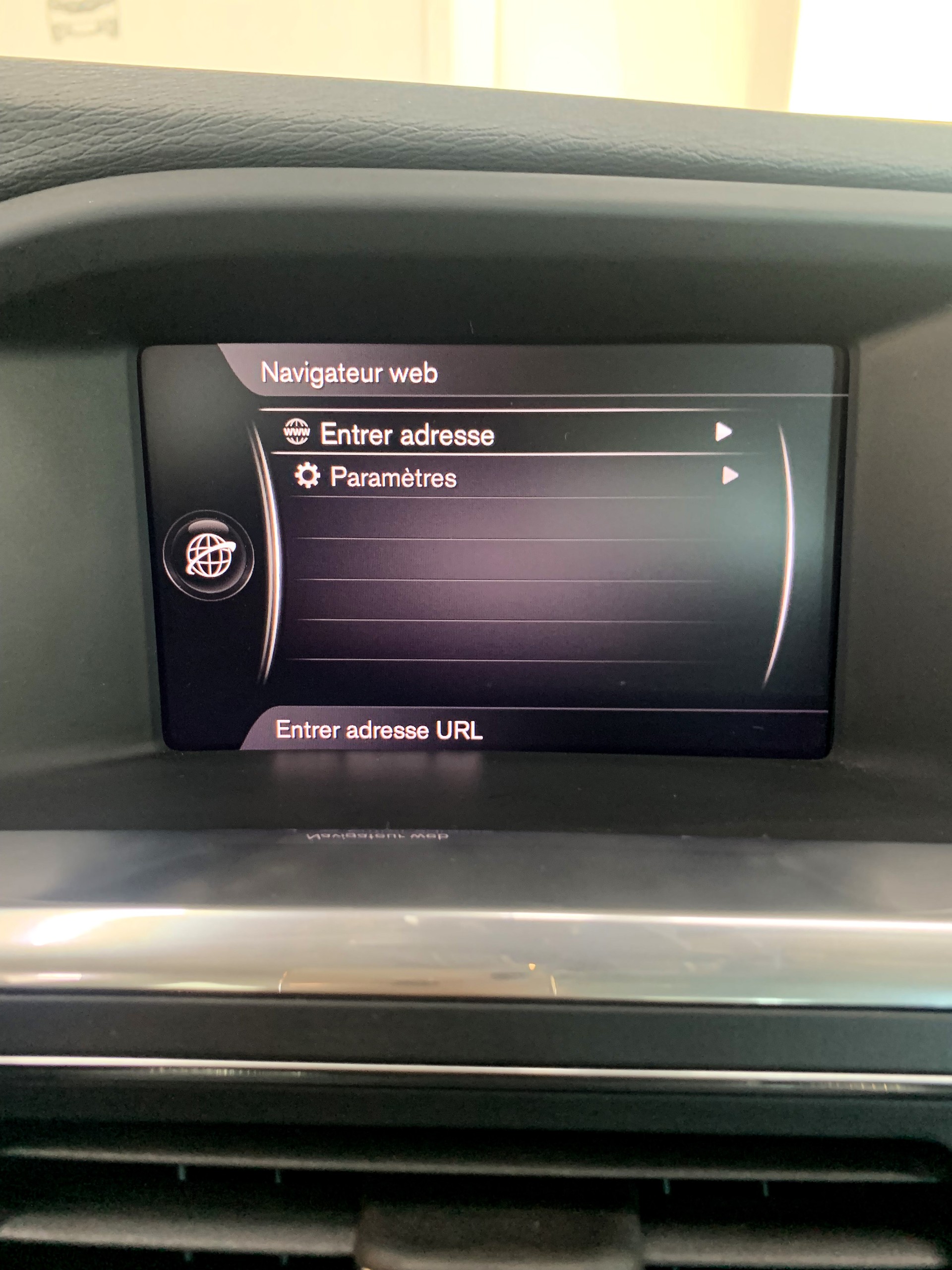 VOLVO V60 D3 Summum Geartronic-image-26