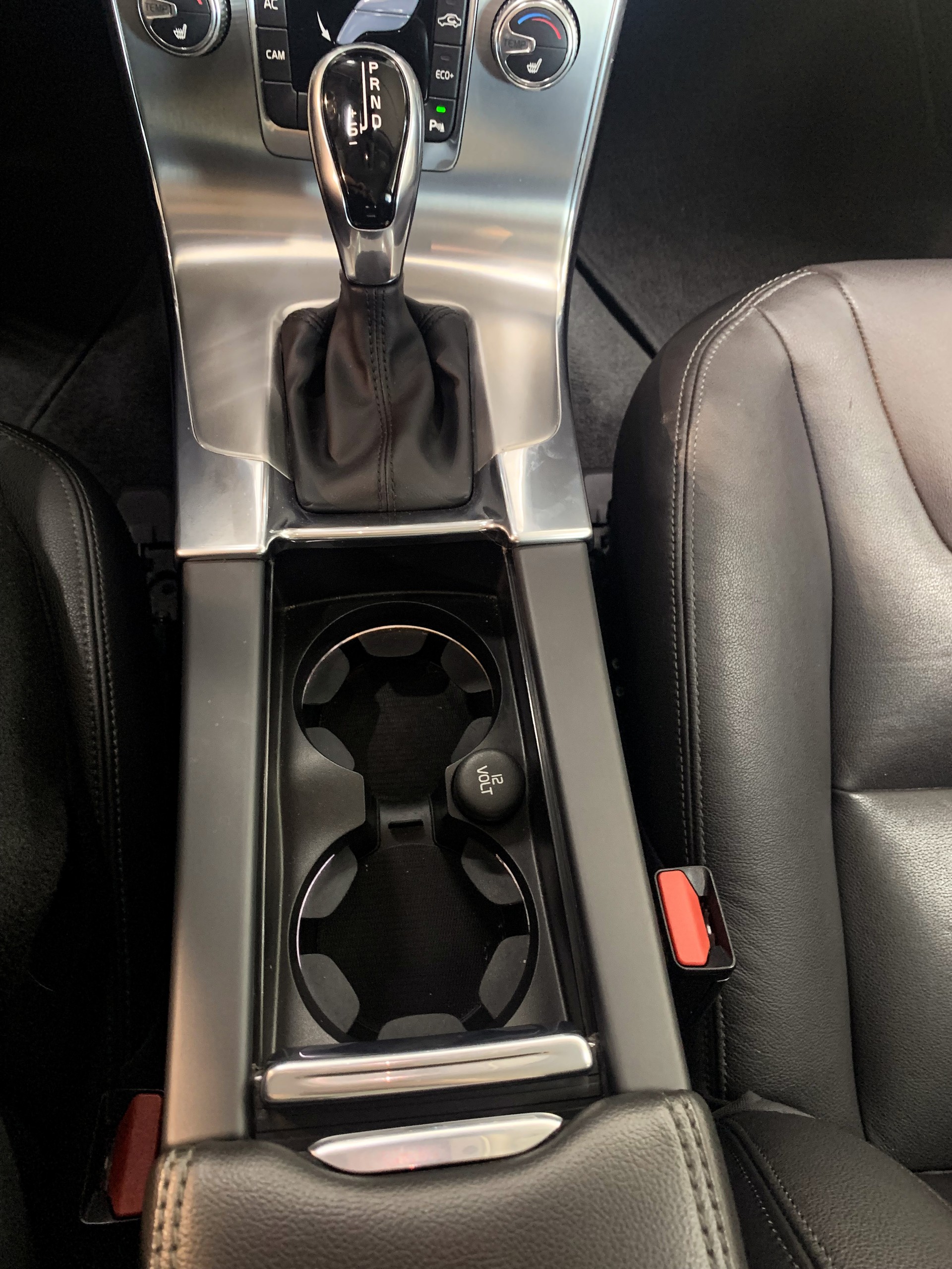 VOLVO V60 D3 Summum Geartronic-image-20