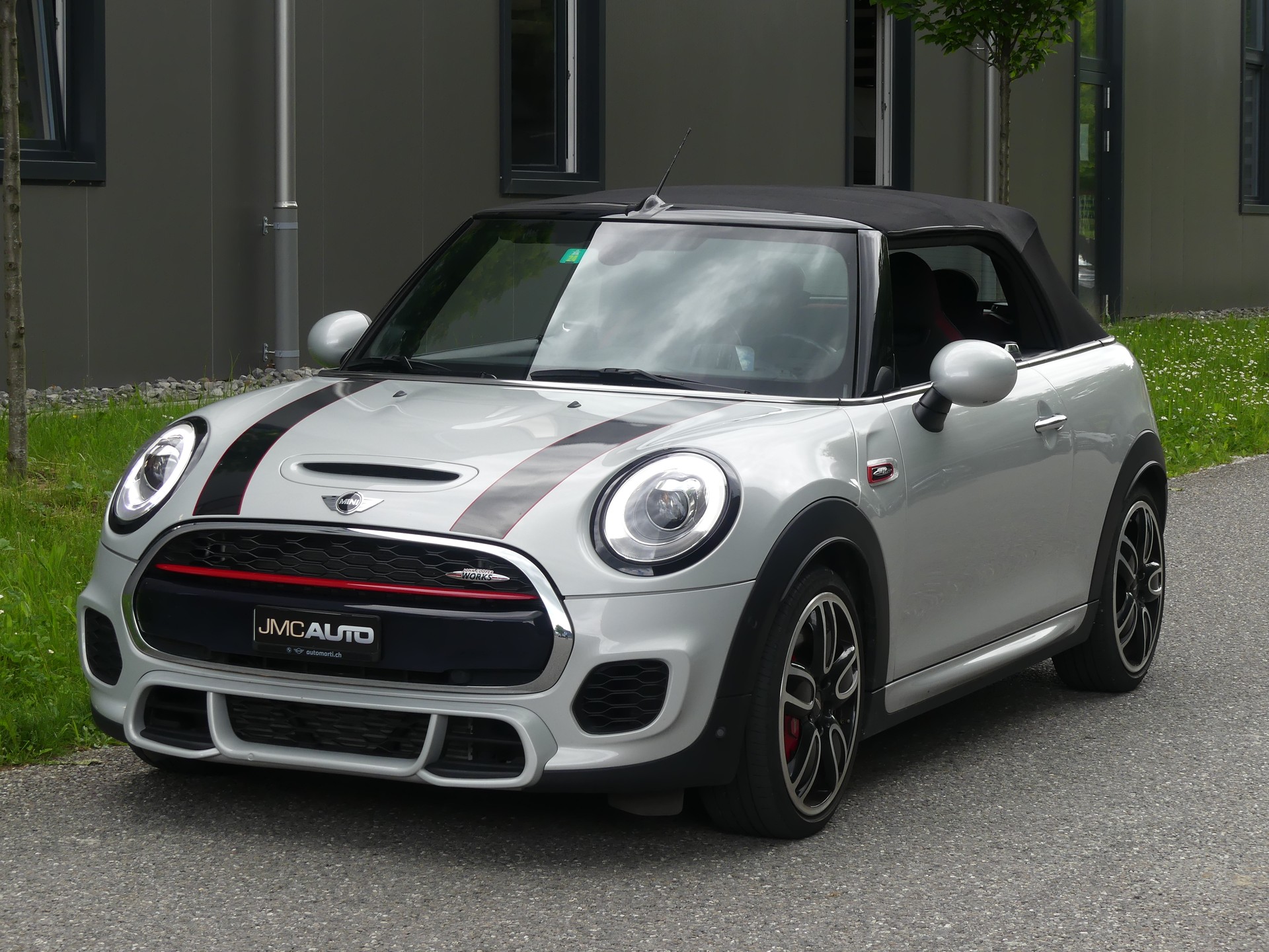 MINI Cooper JCW Cabriolet