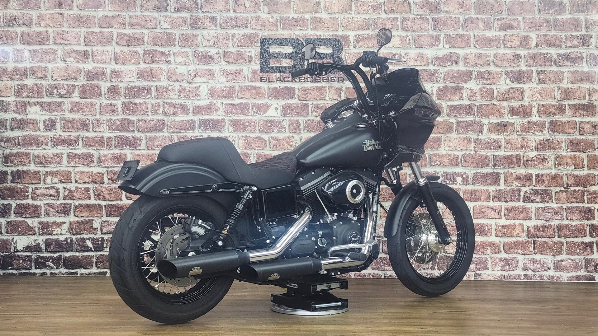 HARLEY-DAVIDSON Street Bob 35kW-image-2