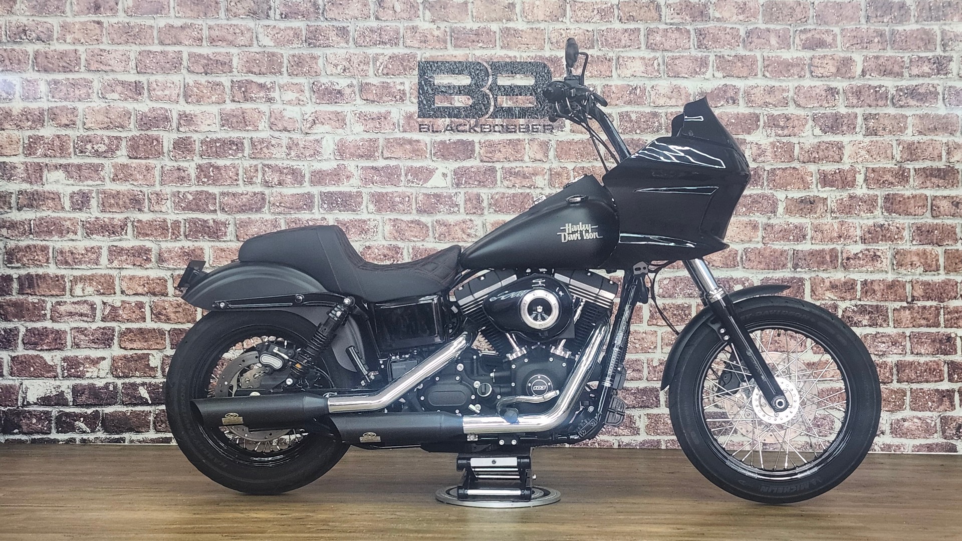 HARLEY-DAVIDSON Street Bob 35kW-image-1