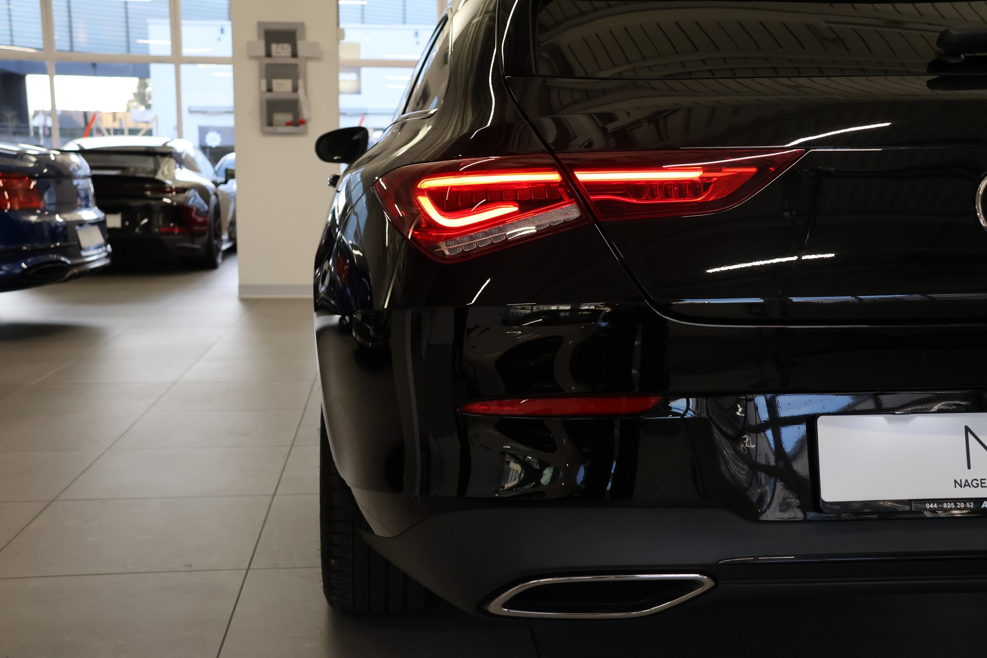 MERCEDES-BENZ CLA Shooting Brake 180 7G-DCT *Night-Paket* *Lederlenkrad* *Multifunktions Kamera*-image-9