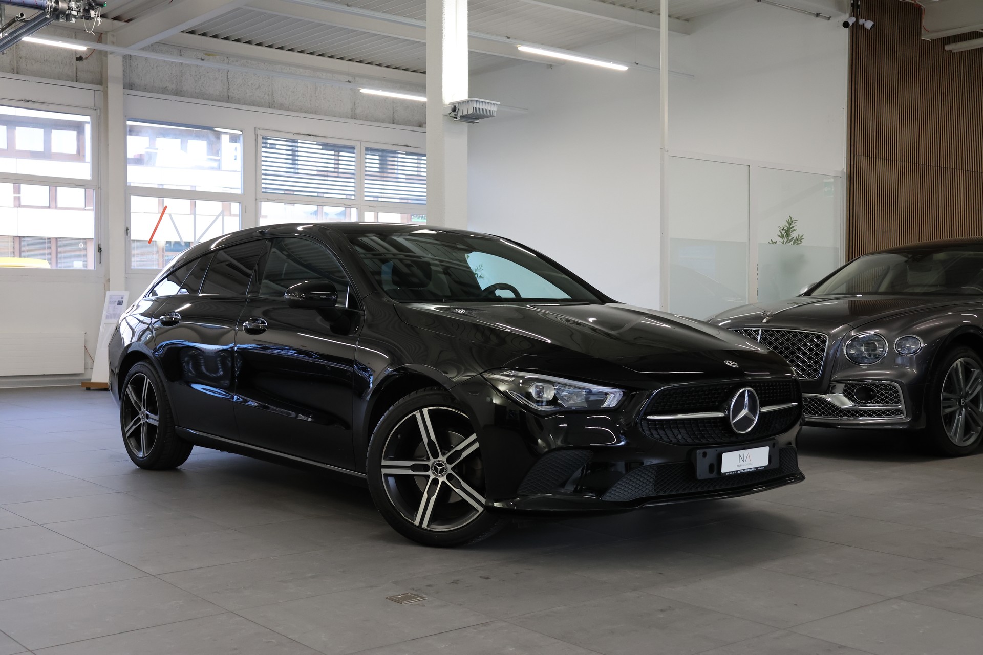 MERCEDES-BENZ CLA Shooting Brake 180 7G-DCT *Night-Paket* *Lederlenkrad* *Multifunktions Kamera*