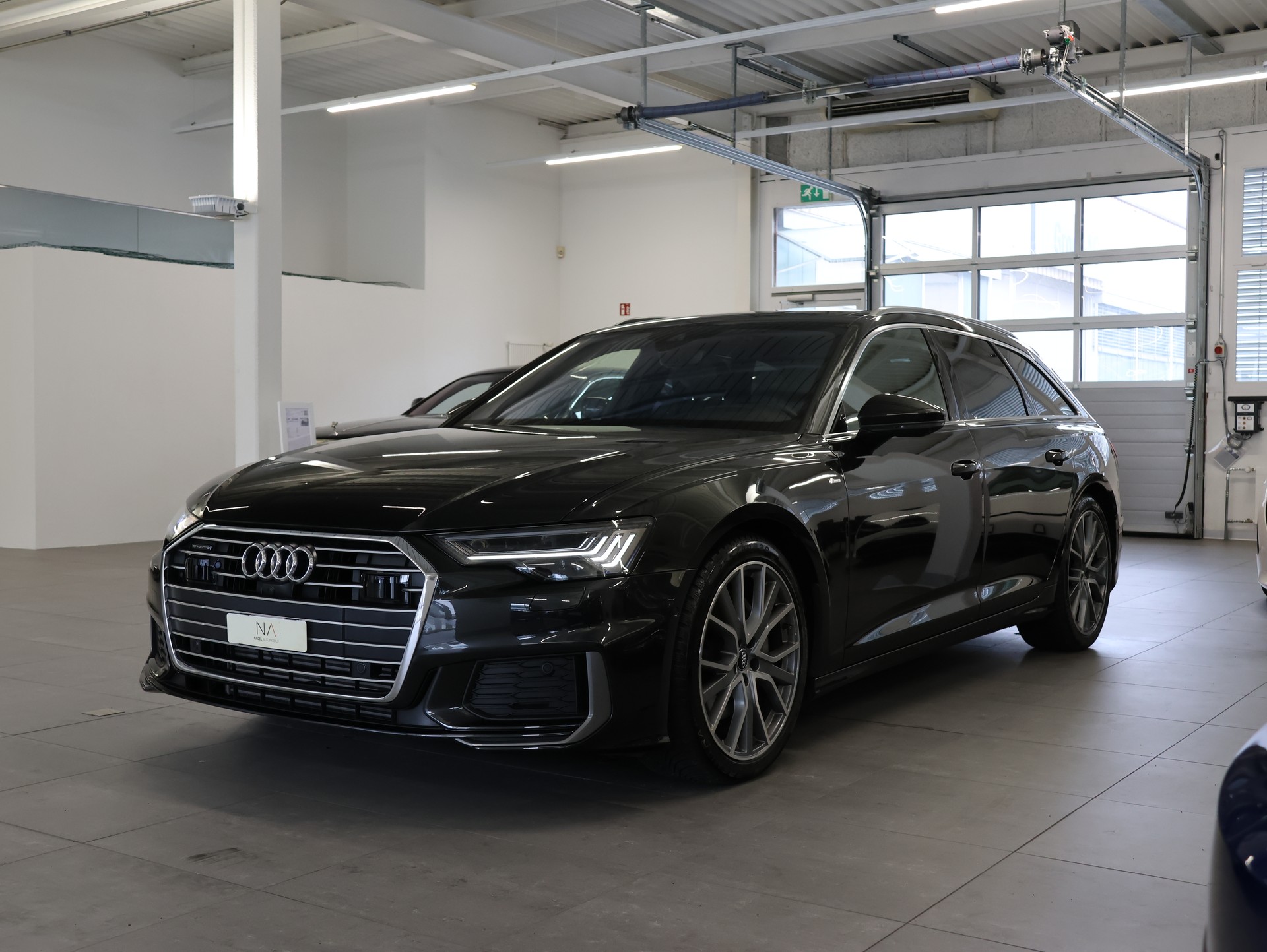 AUDI A6 Avant 50 TDI Sport quattro tiptronic *S-Line* *Top Ausstattung* *Panoramadach*-showroom-element-3