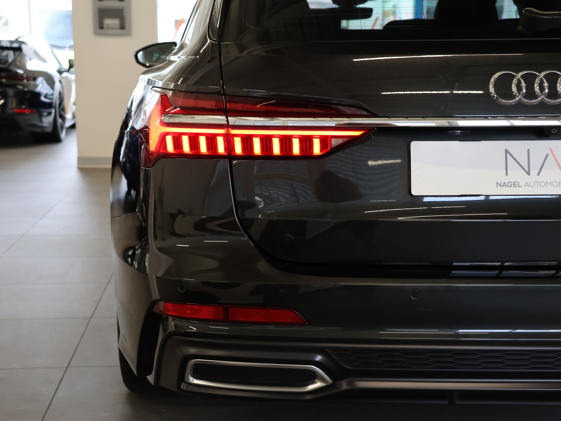 AUDI A6 Avant 50 TDI Sport quattro tiptronic *S-Line* *Top Ausstattung* *Panoramadach*-image-10