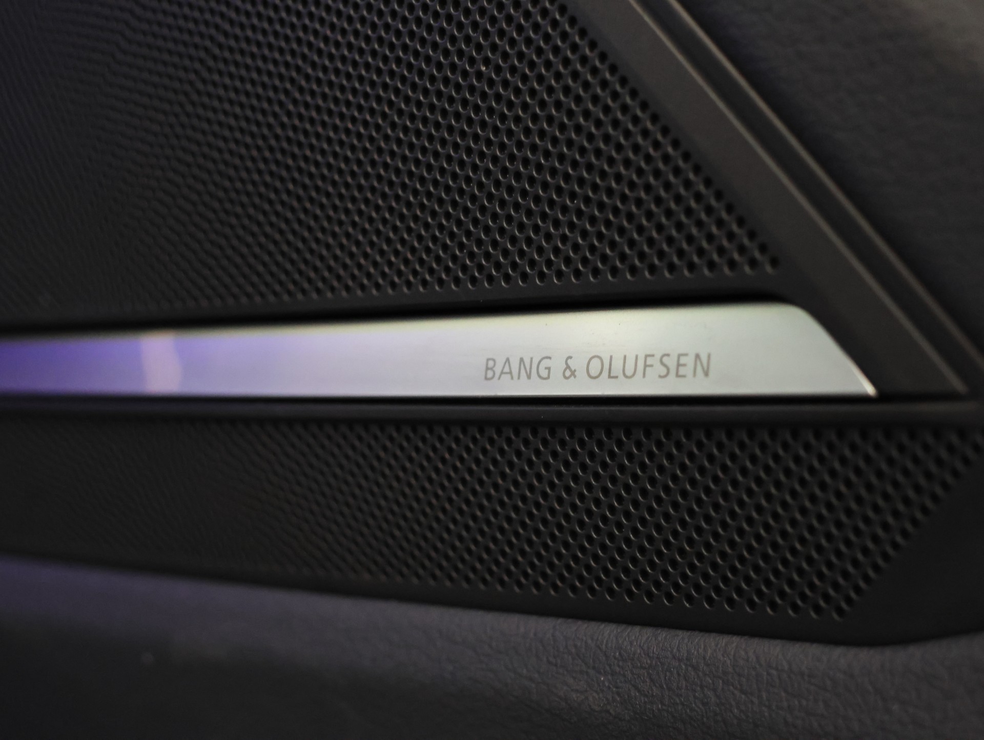 AUDI A6 Avant 50 TDI Sport quattro tiptronic *S-Line* *Top Ausstattung* *Panoramadach*-image-28