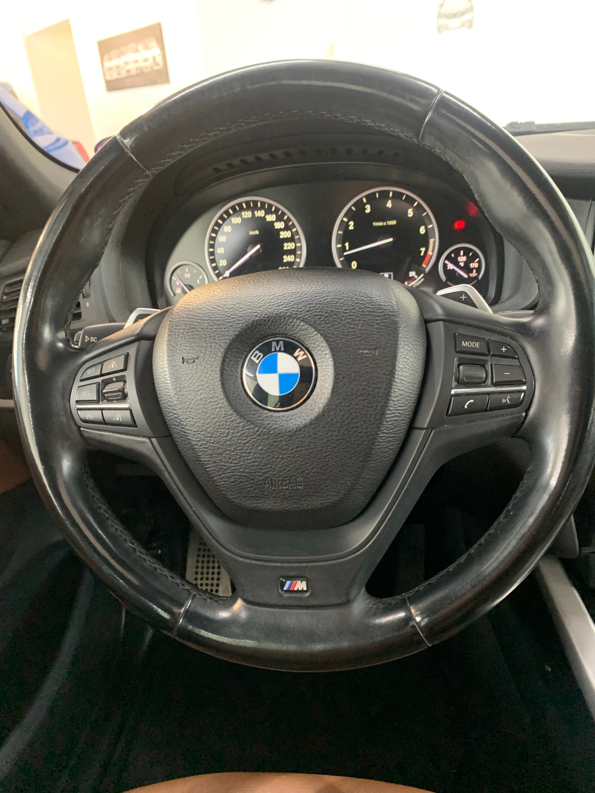 BMW X4 xDrive 35i Steptronic-image-17