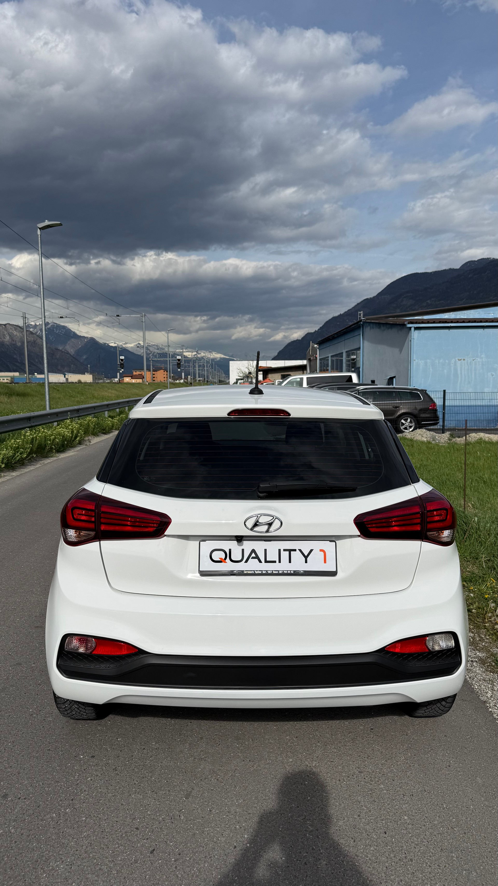HYUNDAI i20 1.0 T-GDi Amplia-image-4