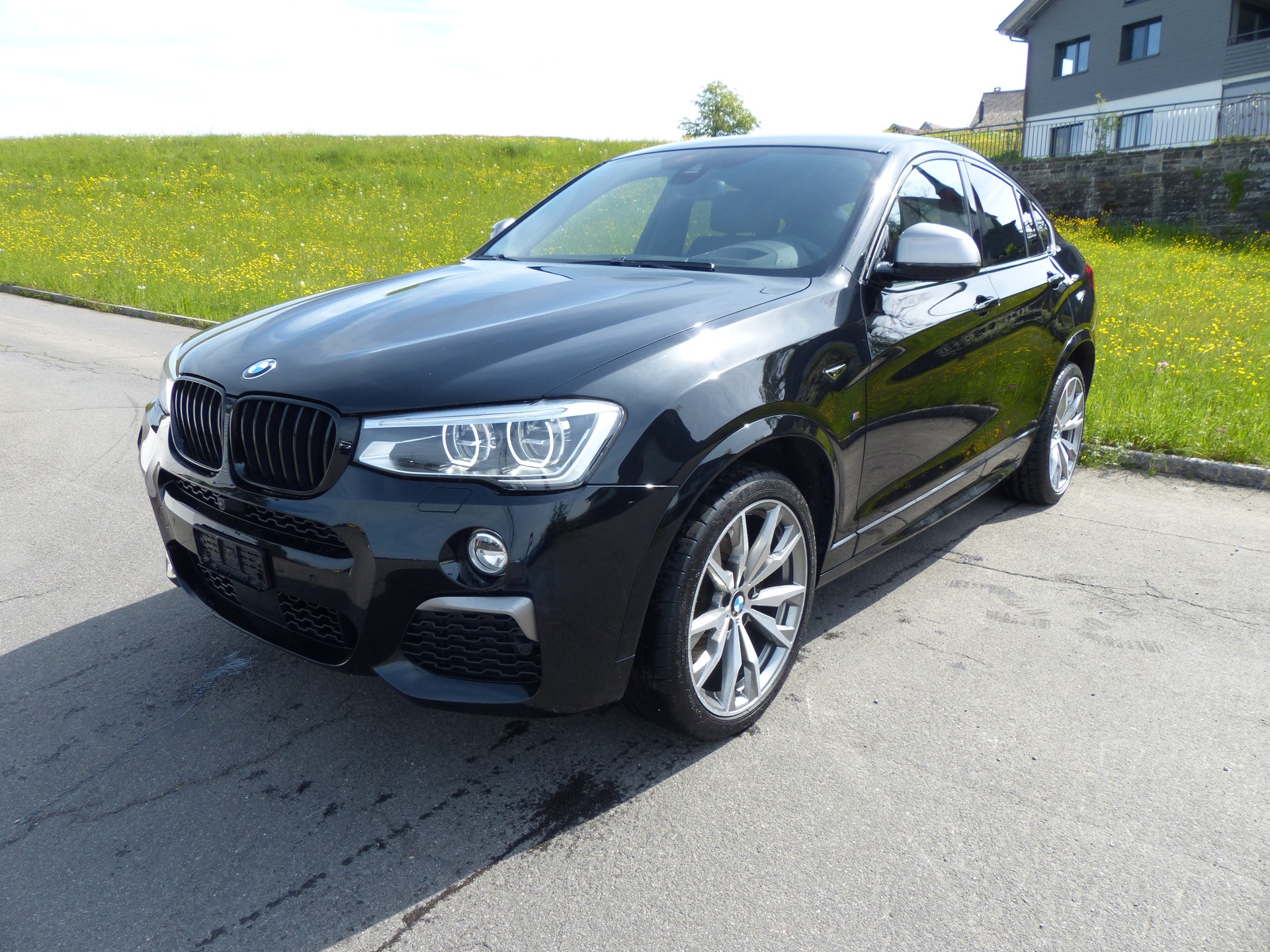 BMW X4 M 40i Steptronic-showroom-element-2