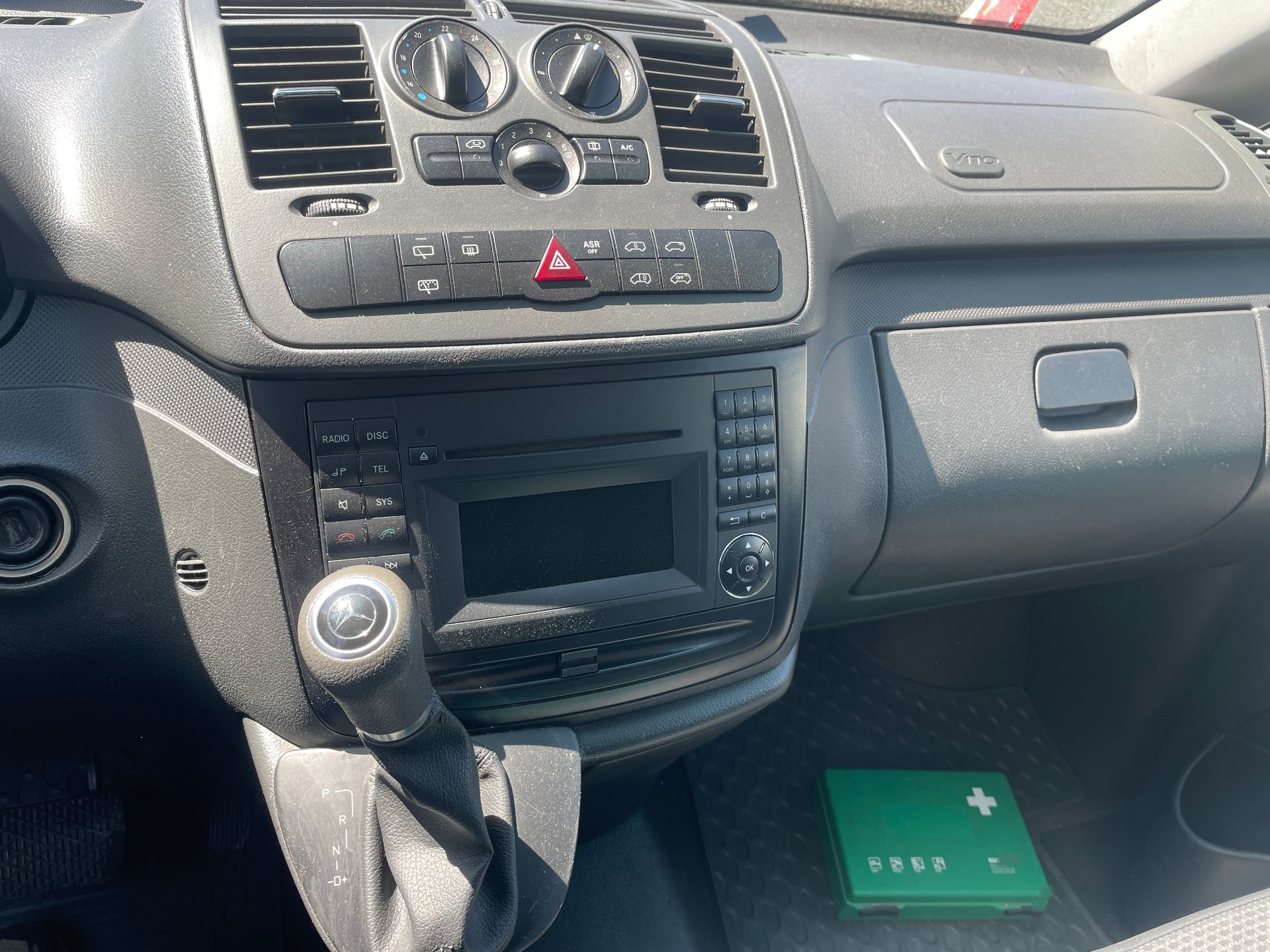 MERCEDES-BENZ Vito 113 CDI Mixto L A-image-14